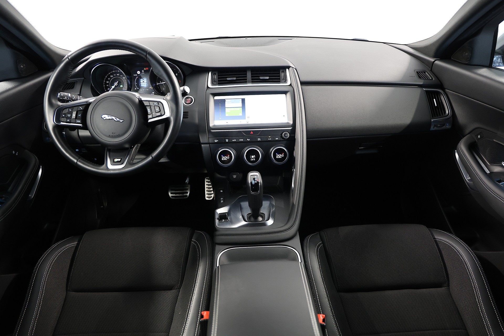 JAGUAR E-Pace 2.0d D150 R-Dynamic AWD Automatik-image-8