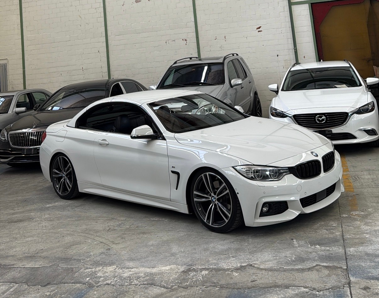 BMW 420d Cabriolet M Sport Steptronic-image-8