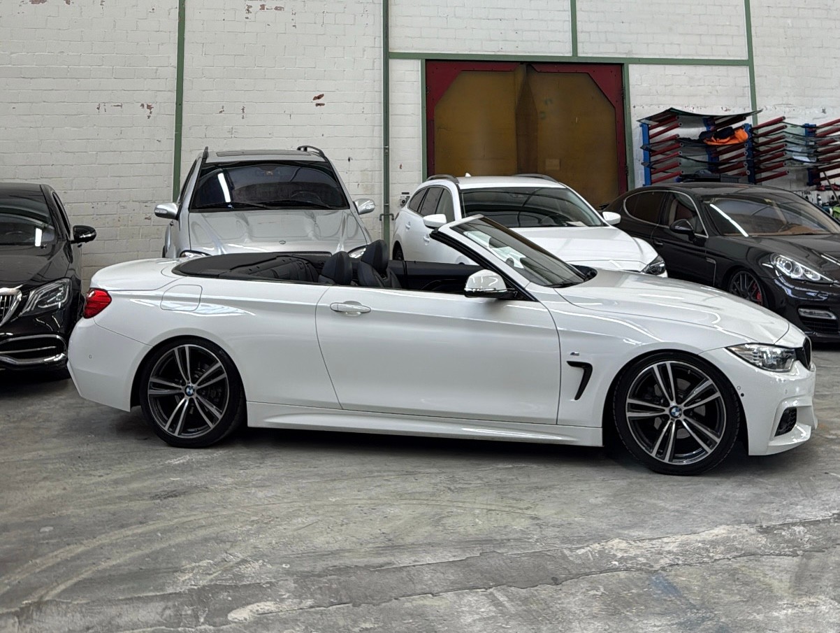 BMW 420d Cabriolet M Sport Steptronic-image-7
