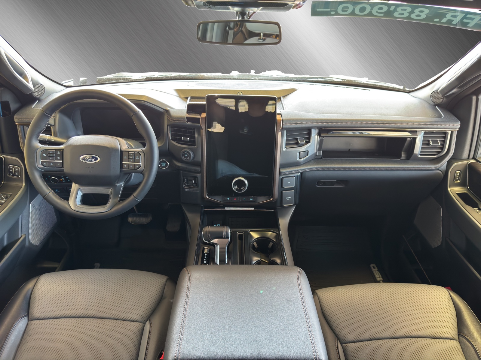 FORD F-150 Lightning DKab.Pick-up 98 kWh Lariat Launch Edition-image-8
