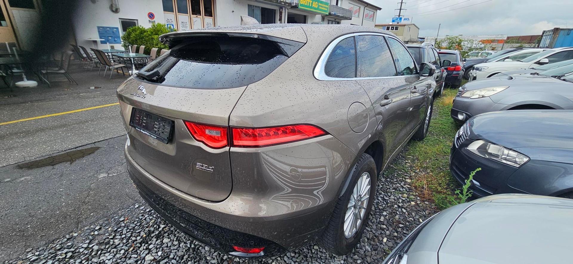 JAGUAR F-Pace 2.0d AWD-image-1