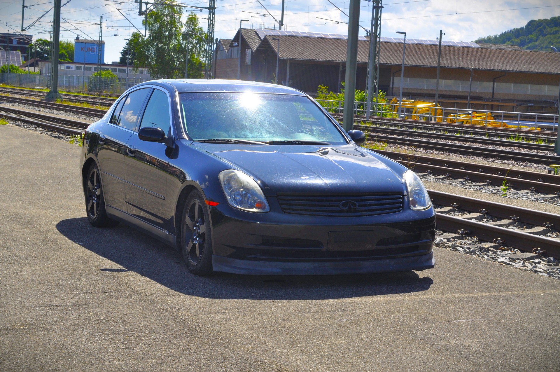 INFINITI G35 3.5L-image-1