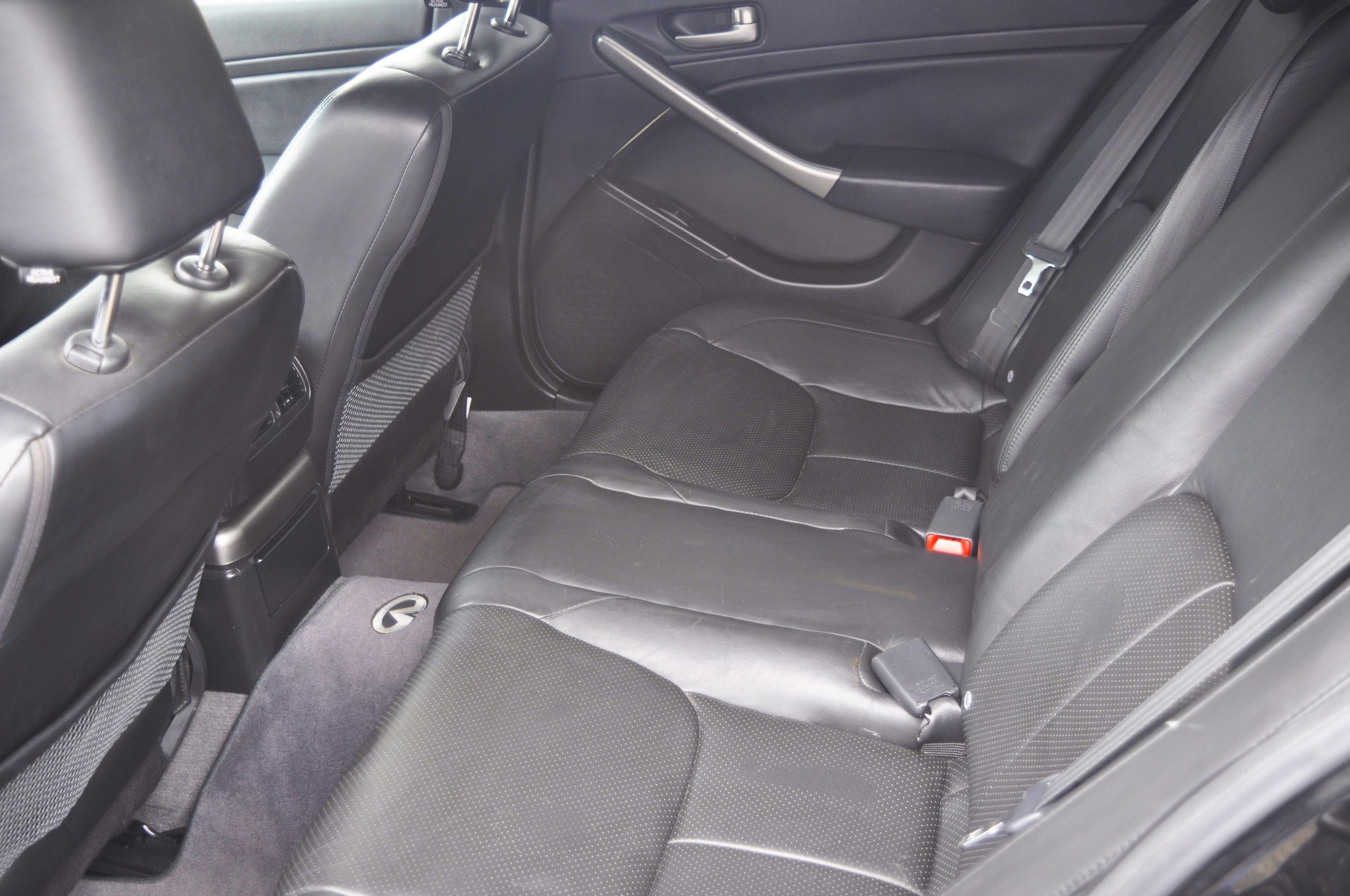 INFINITI G35 3.5L-image-10