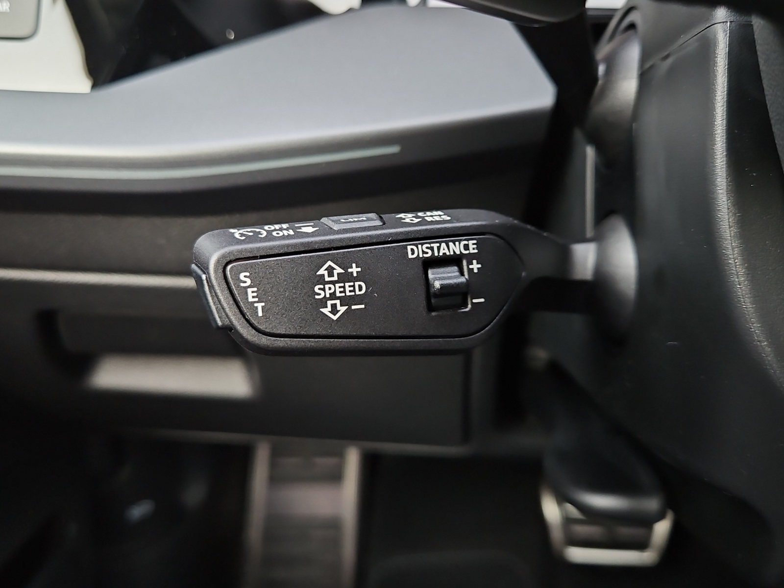 AUDI A3 allstreet TFSI 150 kW quattro S tronic-image-14