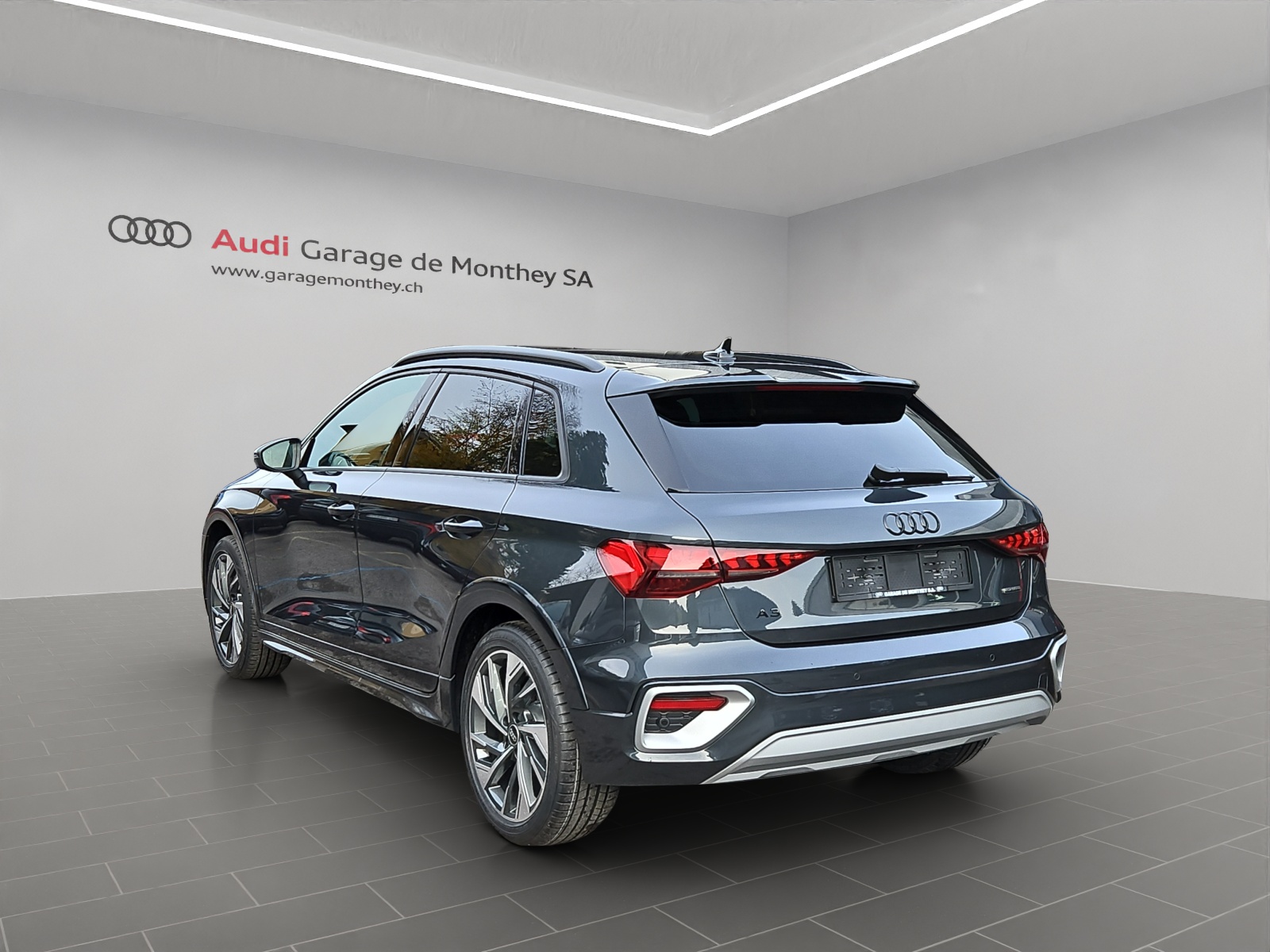 AUDI A3 allstreet TFSI 150 kW quattro S tronic-image-5