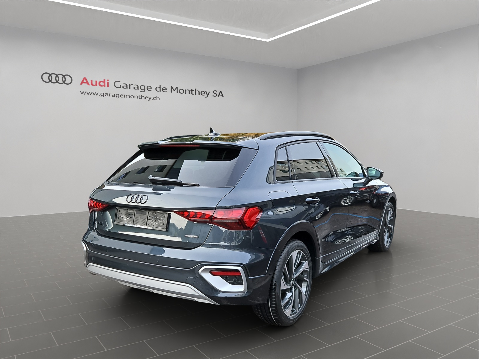 AUDI A3 allstreet TFSI 150 kW quattro S tronic-image-3