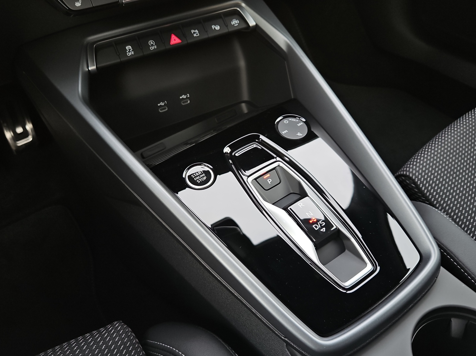 AUDI A3 allstreet TFSI 150 kW quattro S tronic-image-13