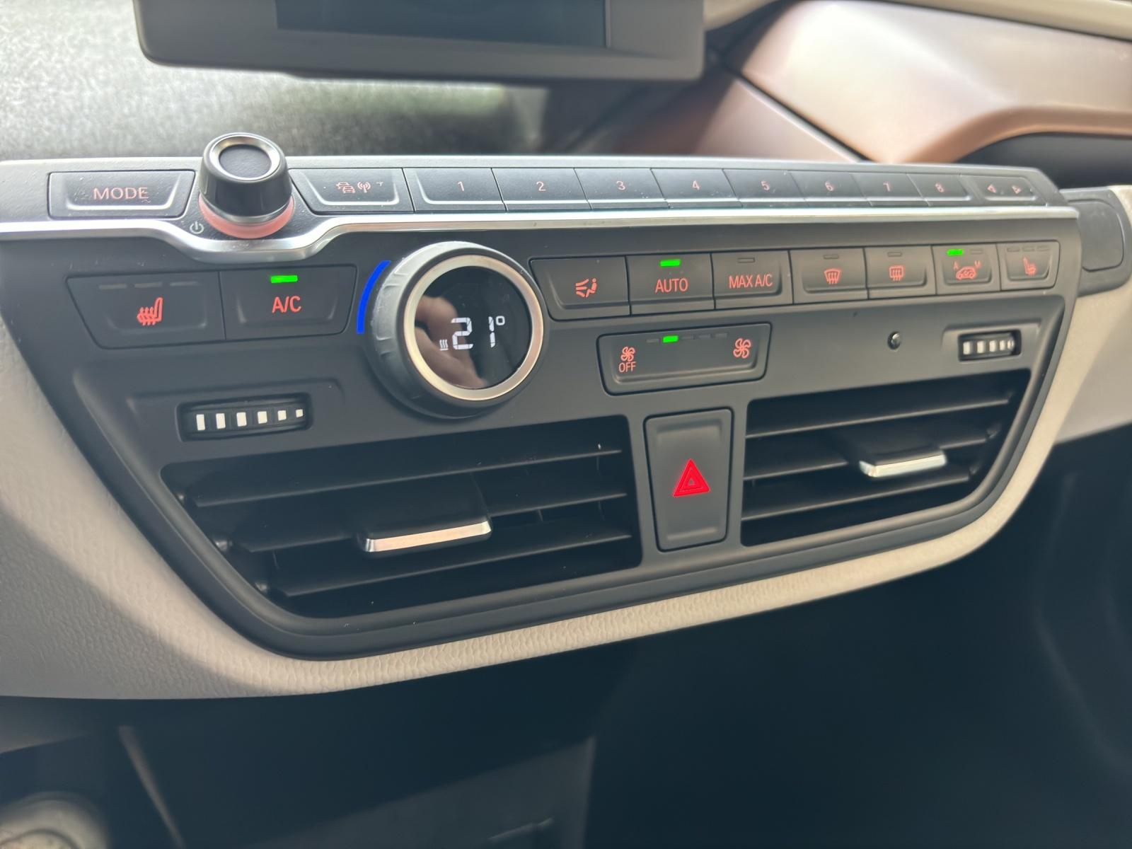 BMW i3 120 Ah-image-17