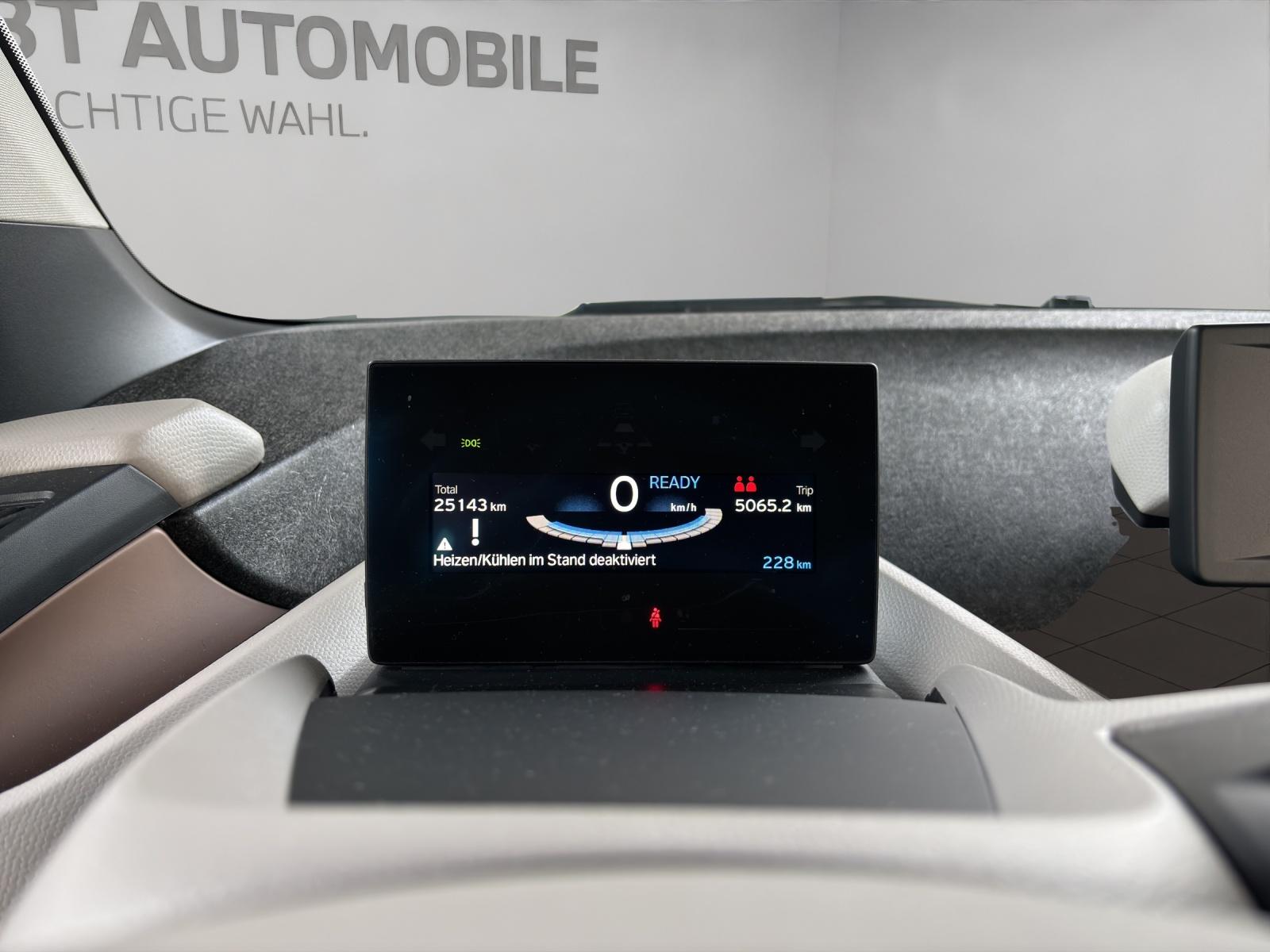 BMW i3 120 Ah-image-9