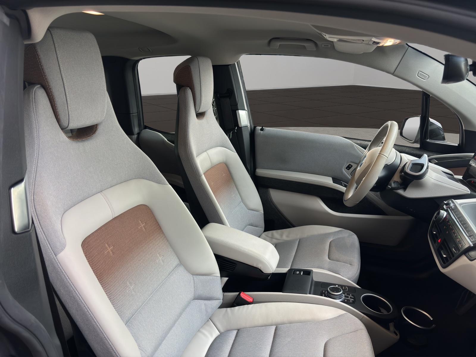 BMW i3 120 Ah-image-11