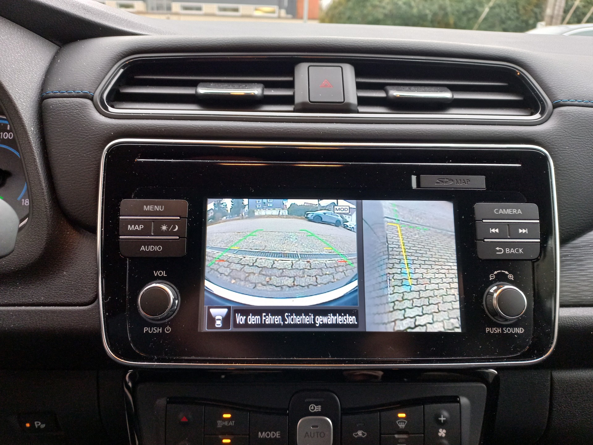 NISSAN Leaf N-Connecta (incl. battery)-image-14