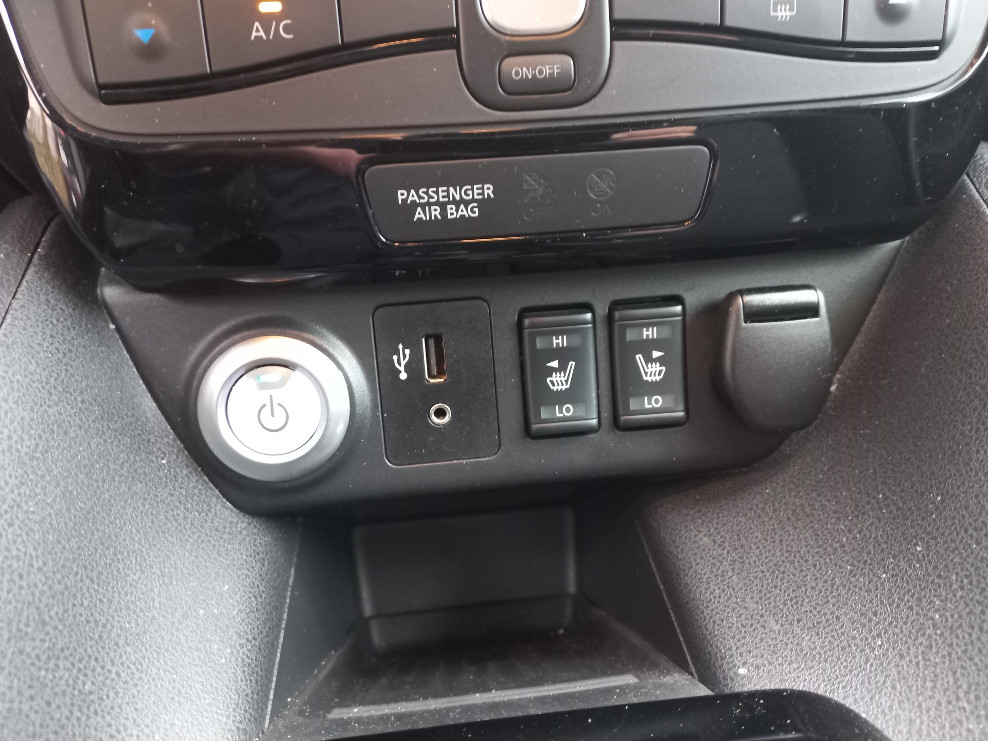 NISSAN Leaf N-Connecta (incl. battery)-image-10
