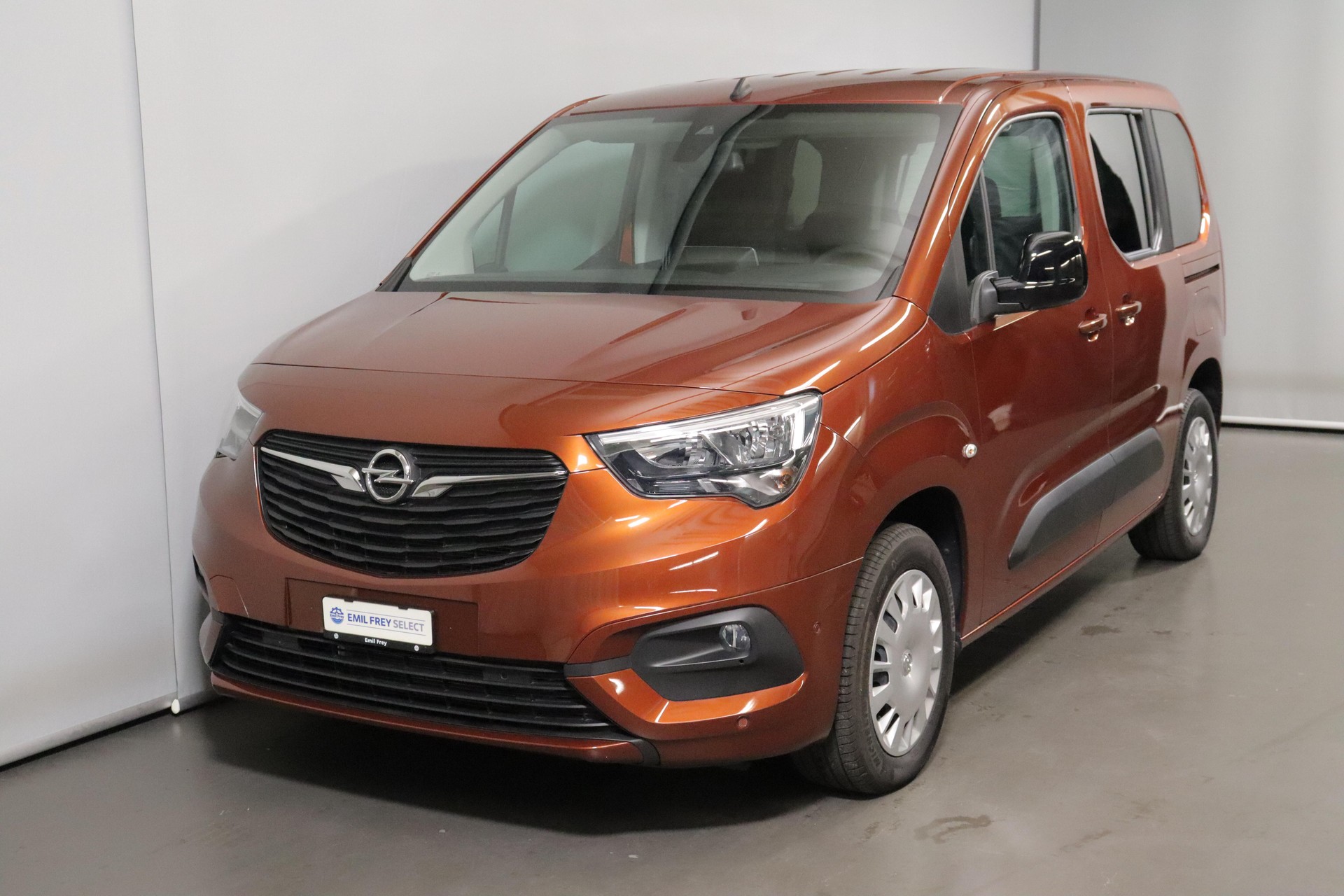 OPEL Combo-e Life Elegance-image-0