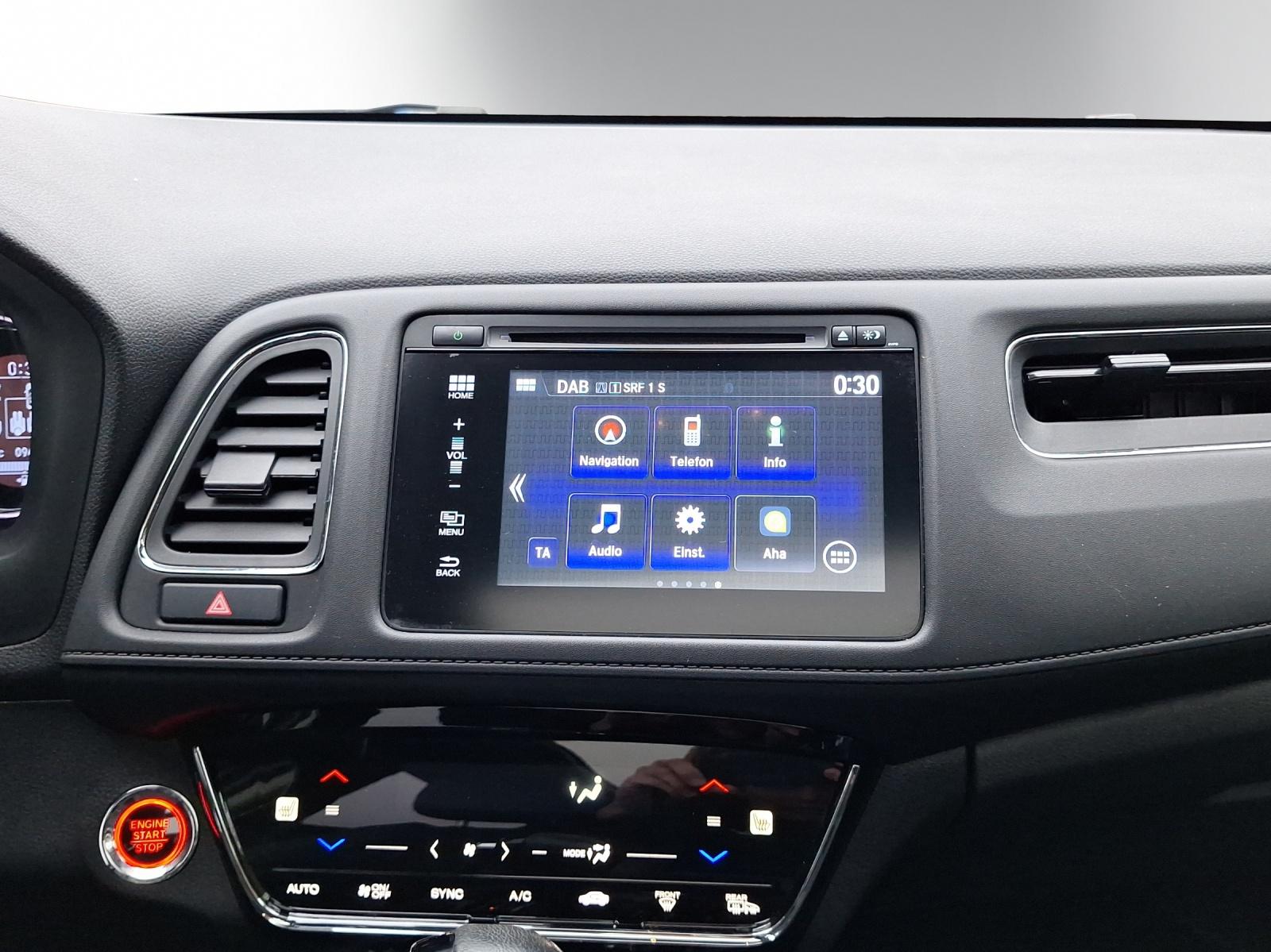 HONDA HR-V 1.5i-VTEC Executive-image-8