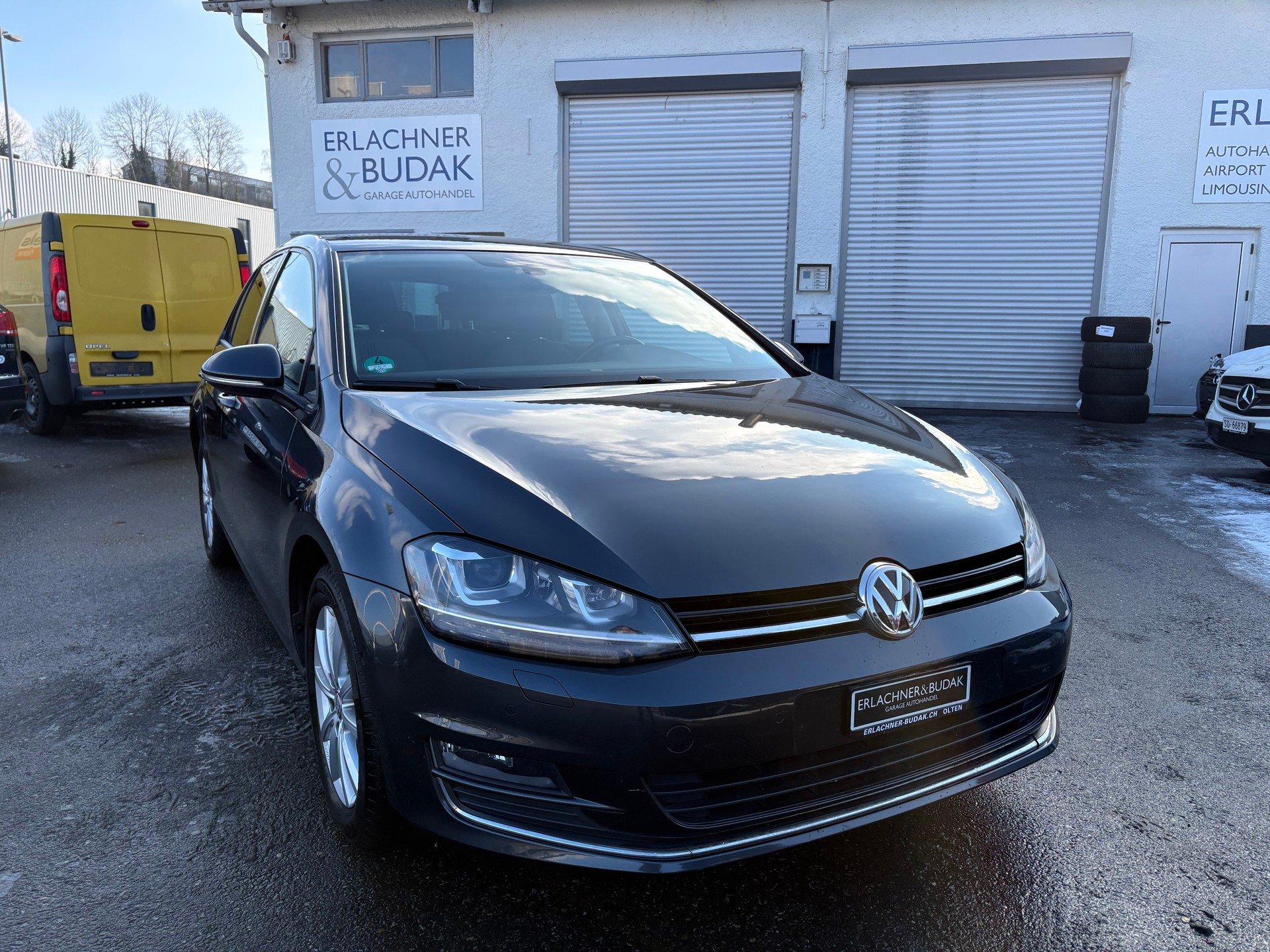 VW Golf 2.0 TDI Comfortline DSG-image-0