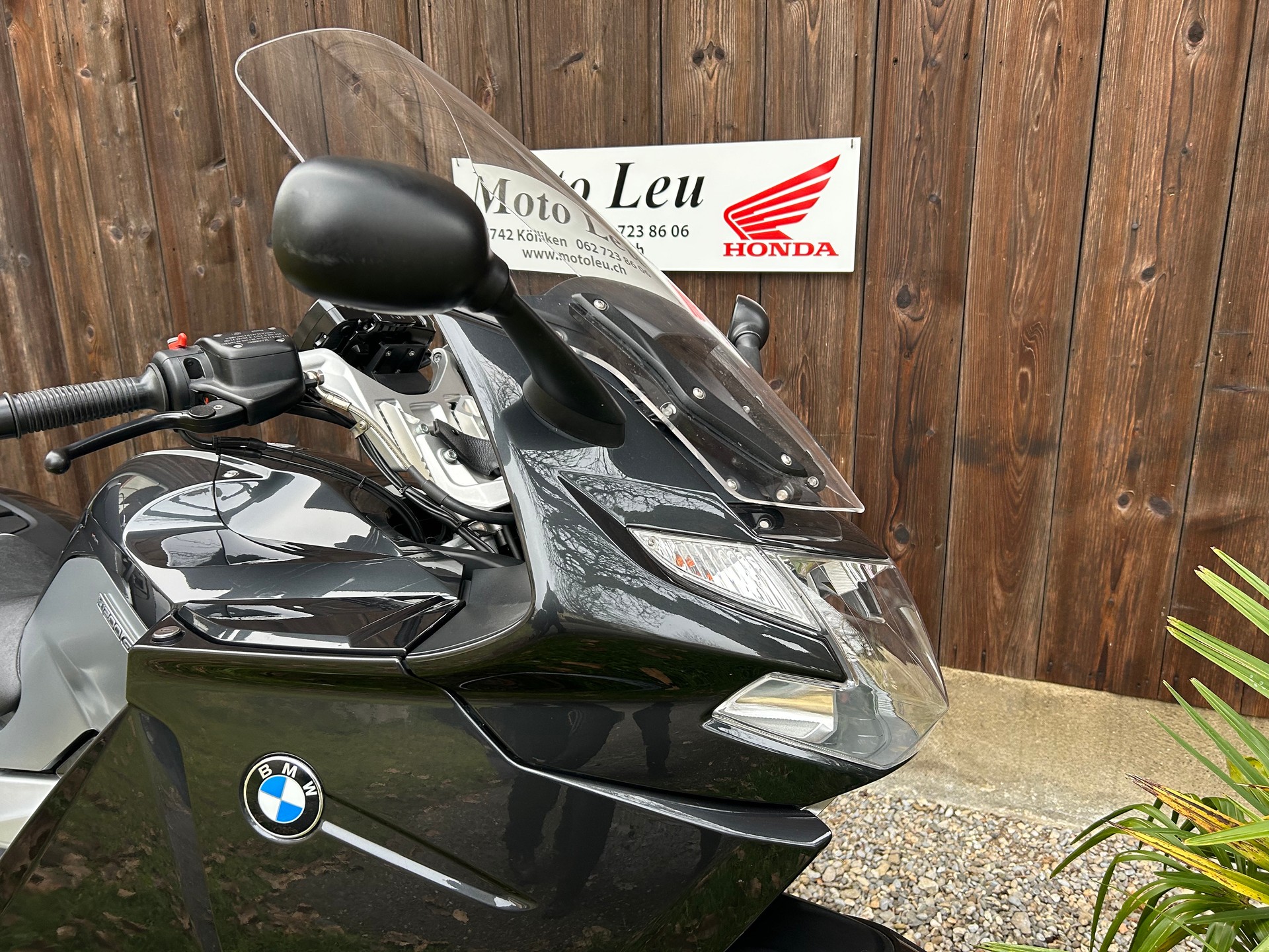 BMW K 1200 GT-showroom-element-1