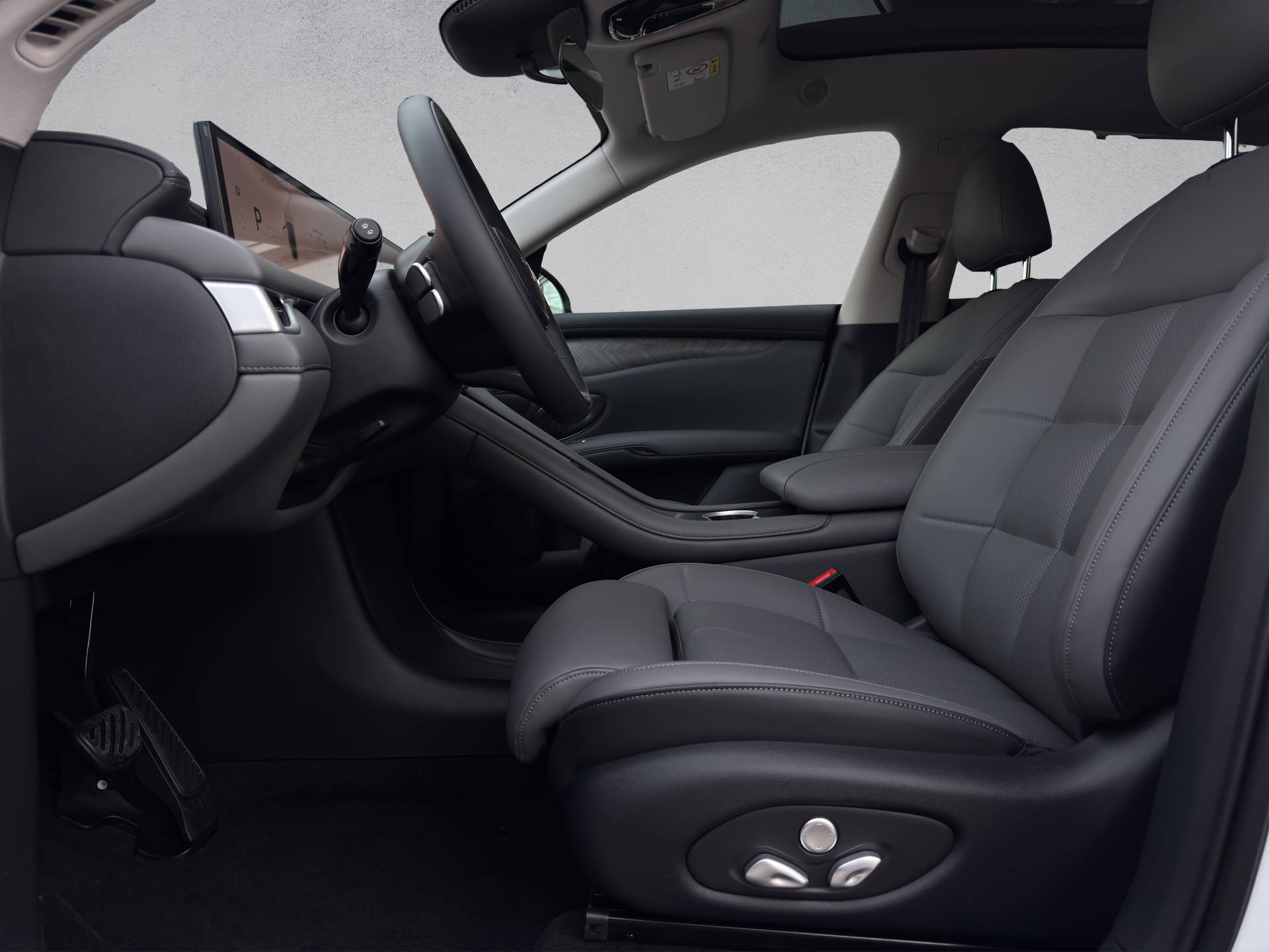 MG IM6 100 kWh Performance 21 4WD-image-7