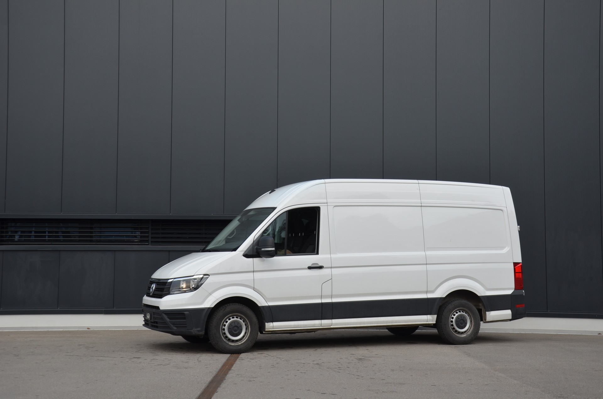 VW Crafter 35 2.0 BiTDI Entry L3 A-image-1
