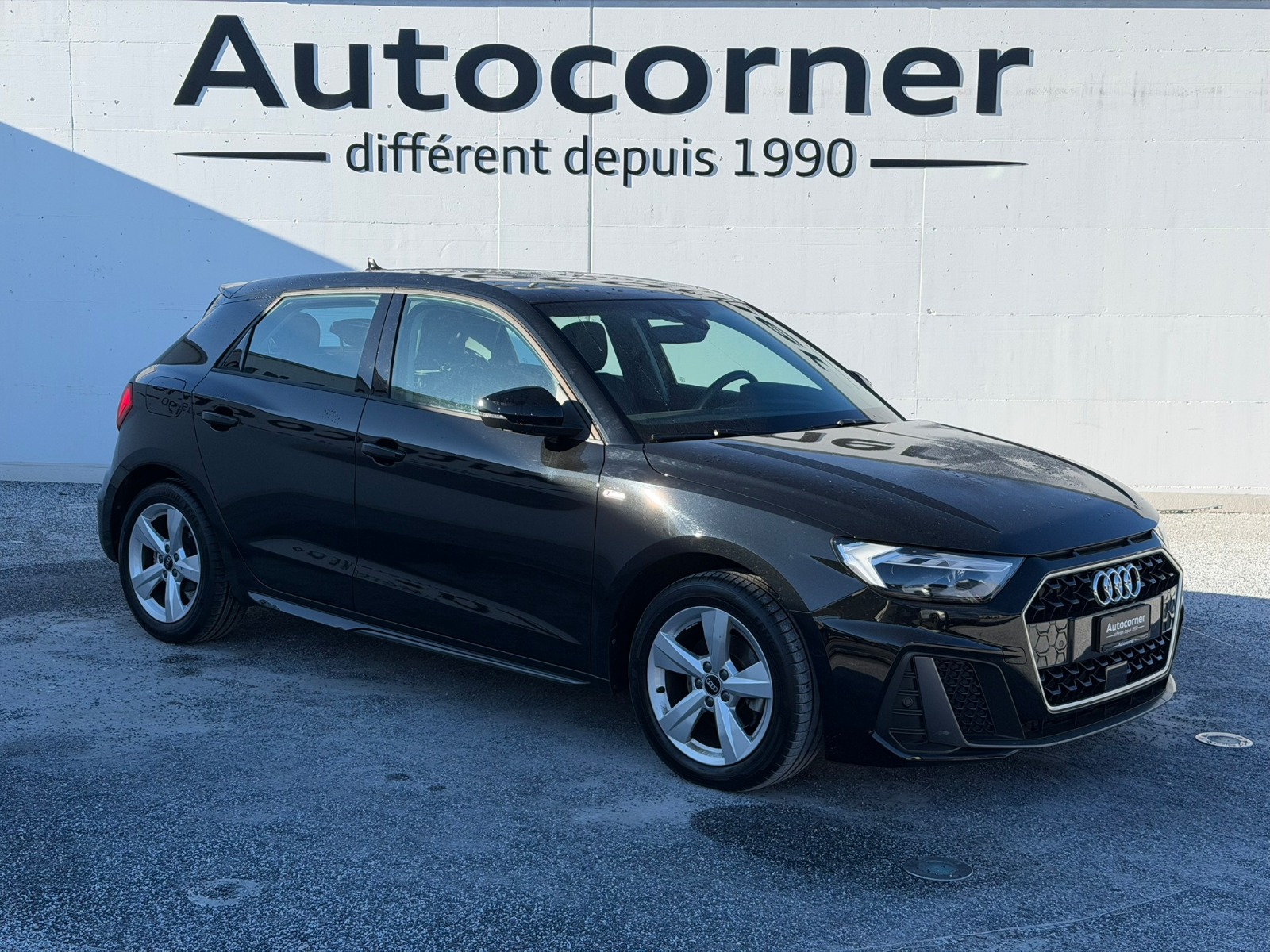 AUDI A1 Sportback 30 TFSI S Line Attraction-image-5