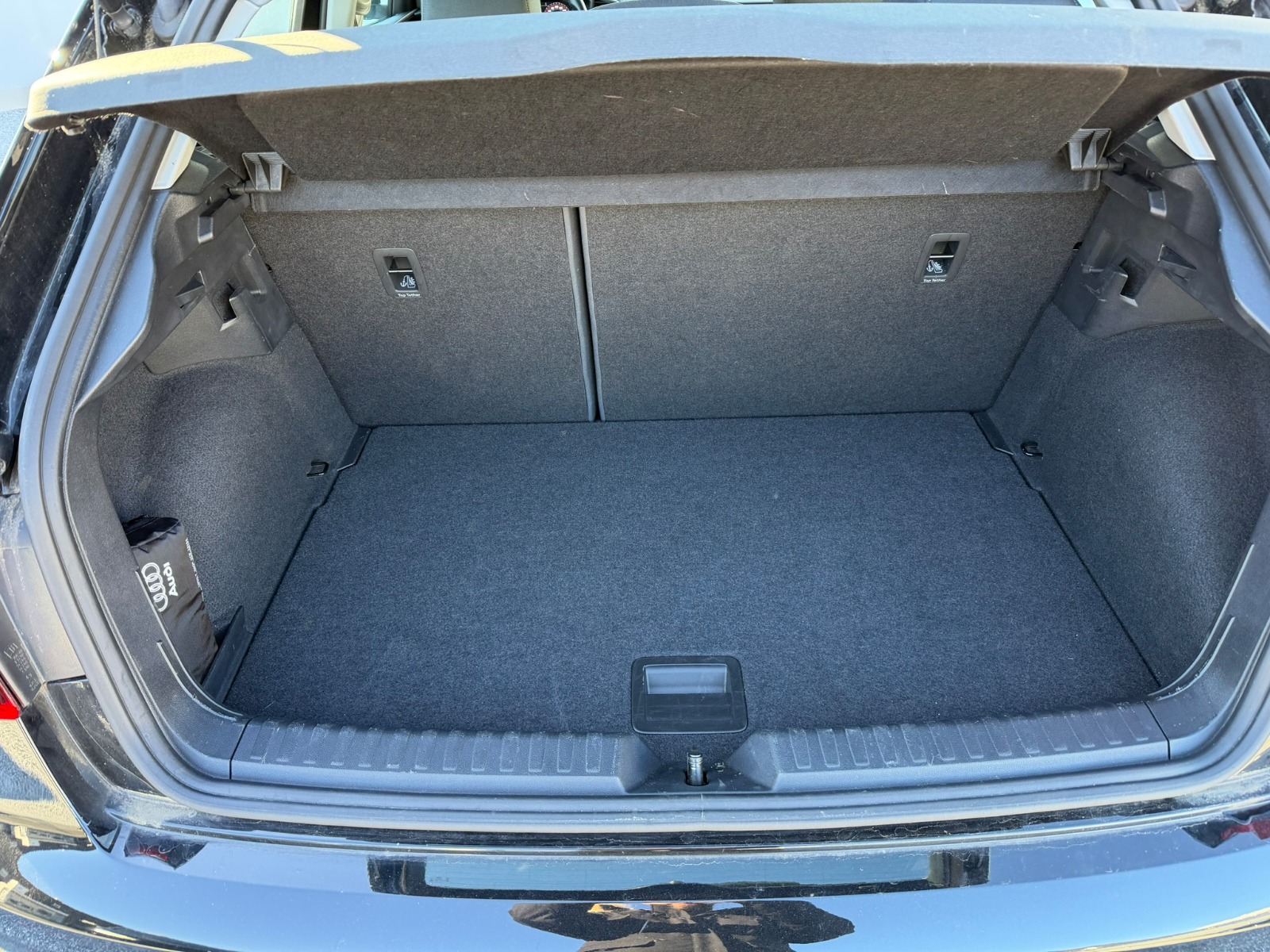 AUDI A1 Sportback 30 TFSI S Line Attraction-image-9