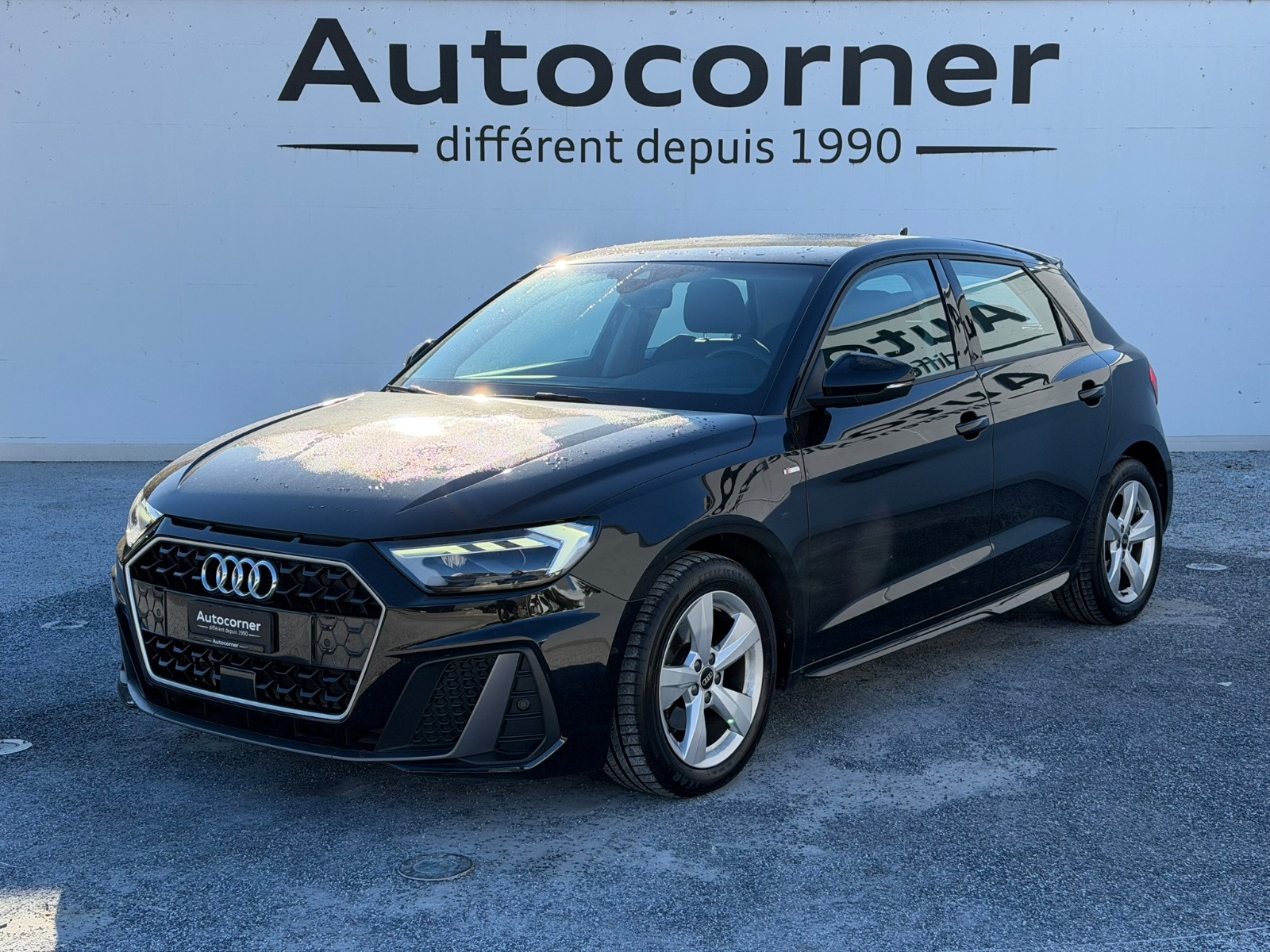 AUDI A1 Sportback 30 TFSI S Line Attraction-image-0