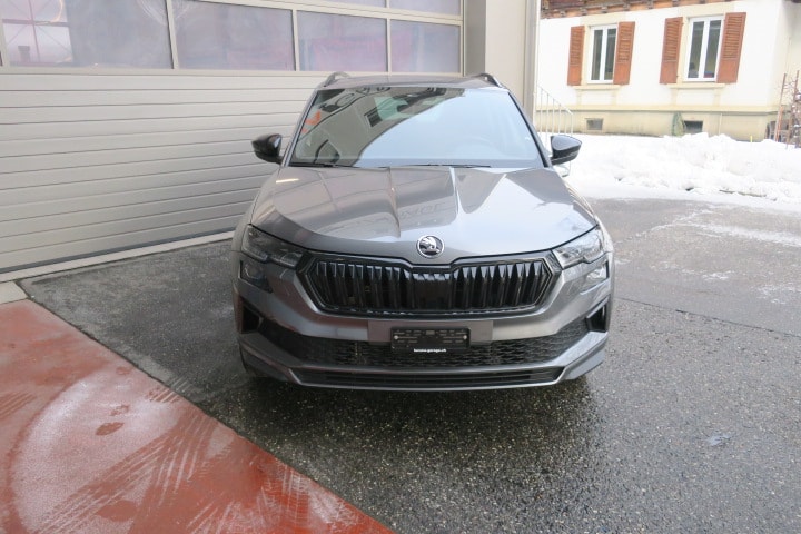 SKODA Karoq 2.0 TSI SportLine 4x4 DSG-image-1
