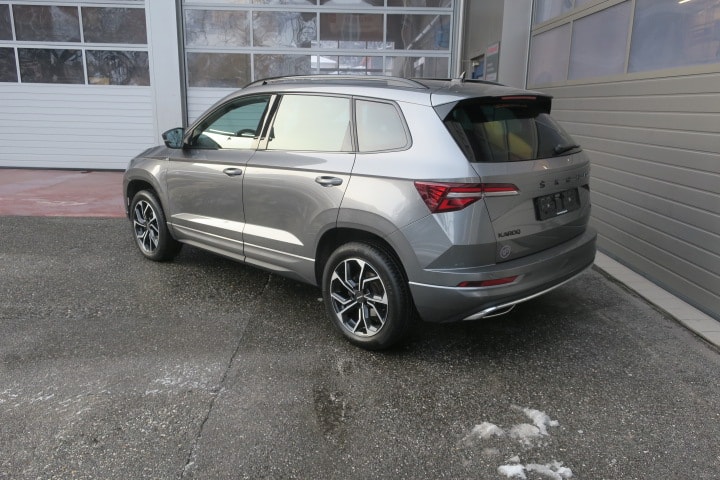 SKODA Karoq 2.0 TSI SportLine 4x4 DSG-image-4