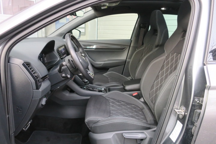 SKODA Karoq 2.0 TSI SportLine 4x4 DSG-image-5