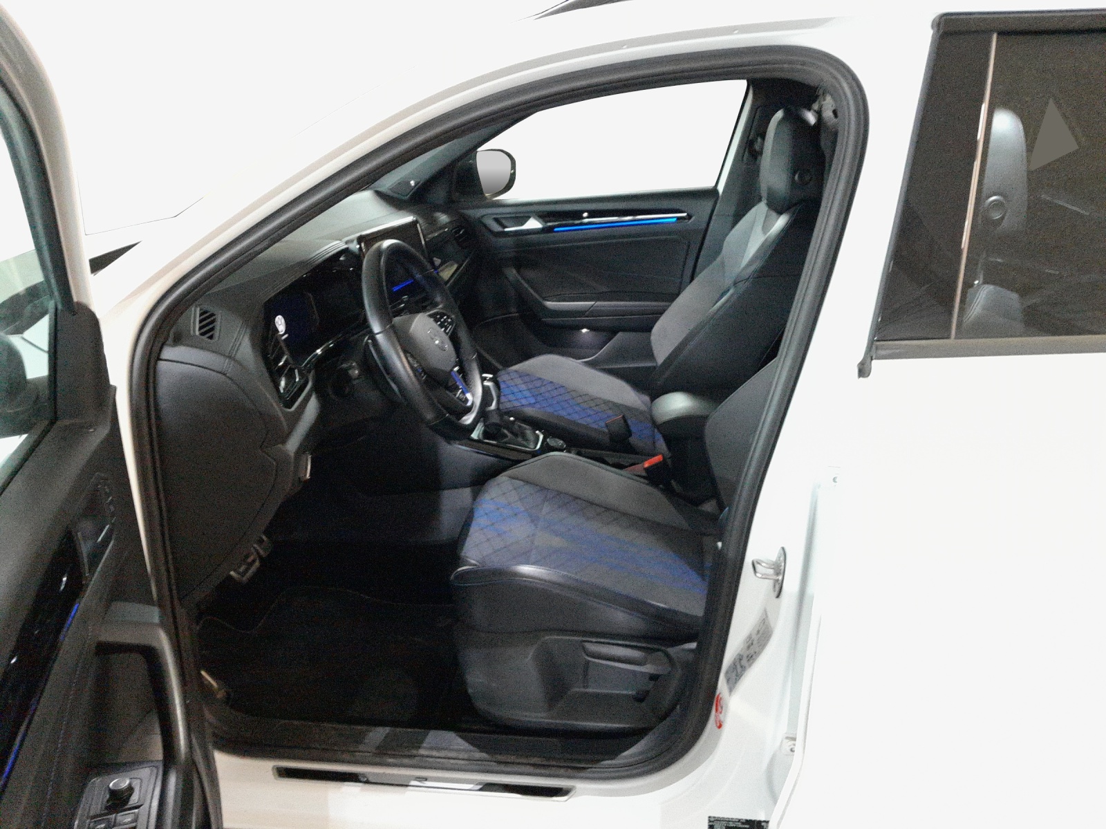 VW T-Roc 2.0 TSI R DSG 4Motion-image-7