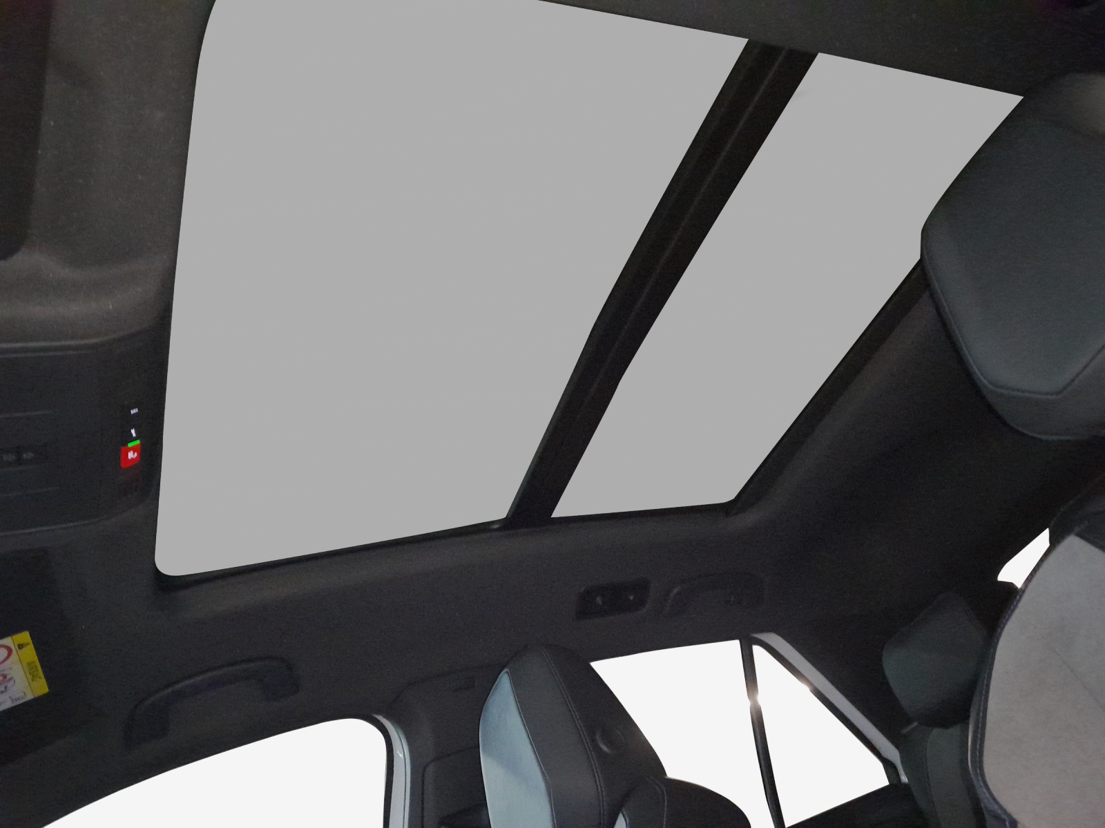 VW T-Roc 2.0 TSI R DSG 4Motion-image-14