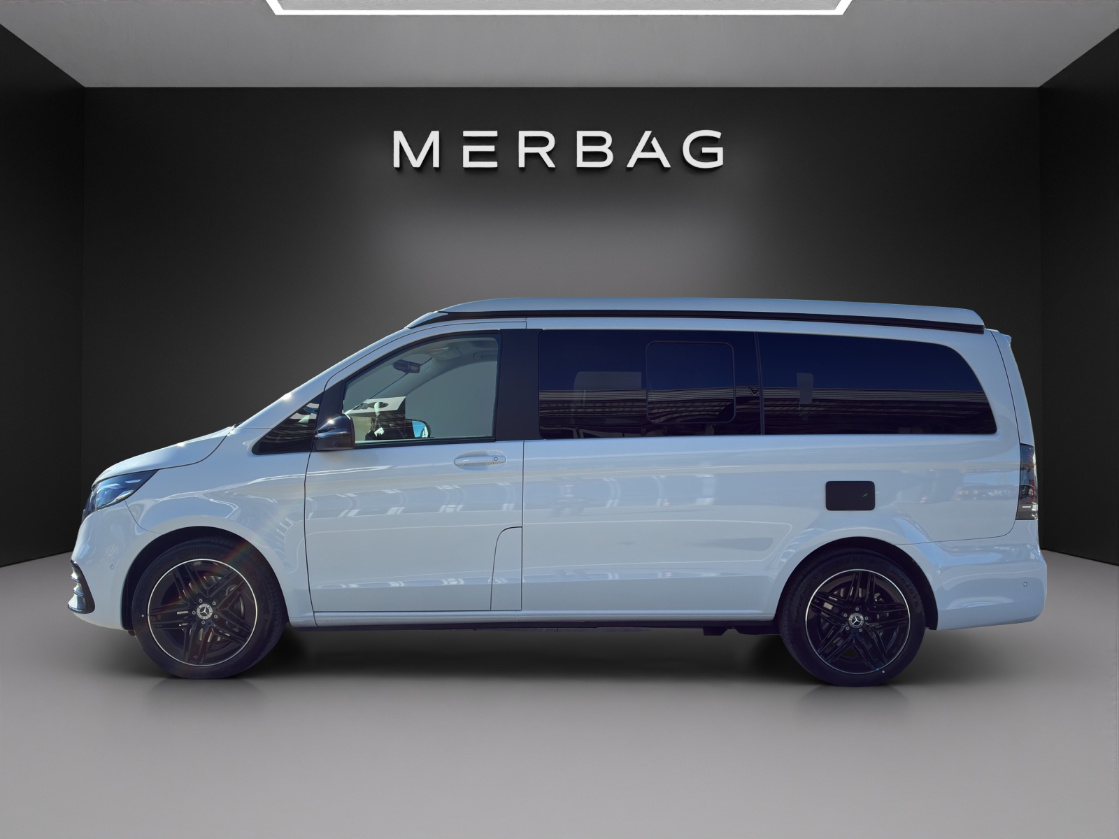 MERCEDES-BENZ Marco Polo 300 d 4M Automat-image-2