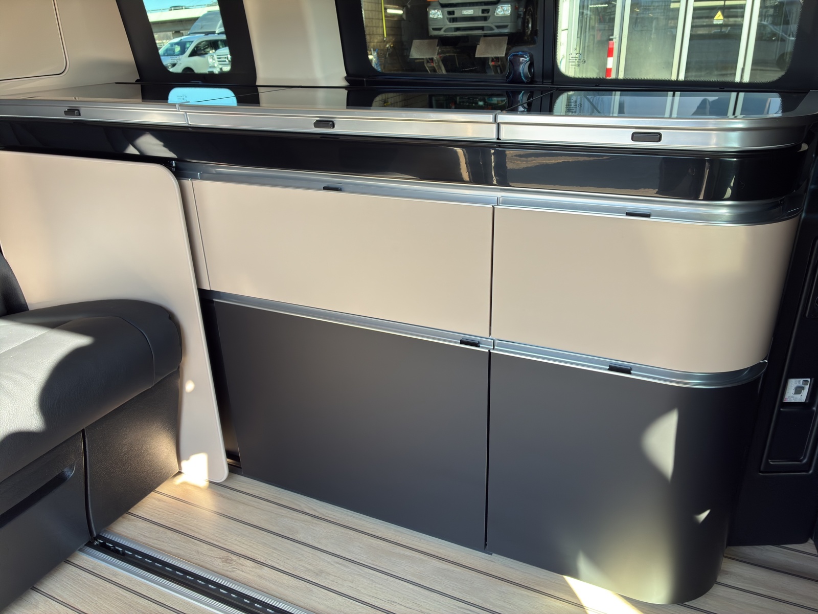MERCEDES-BENZ Marco Polo 300 d 4M Automat-image-15