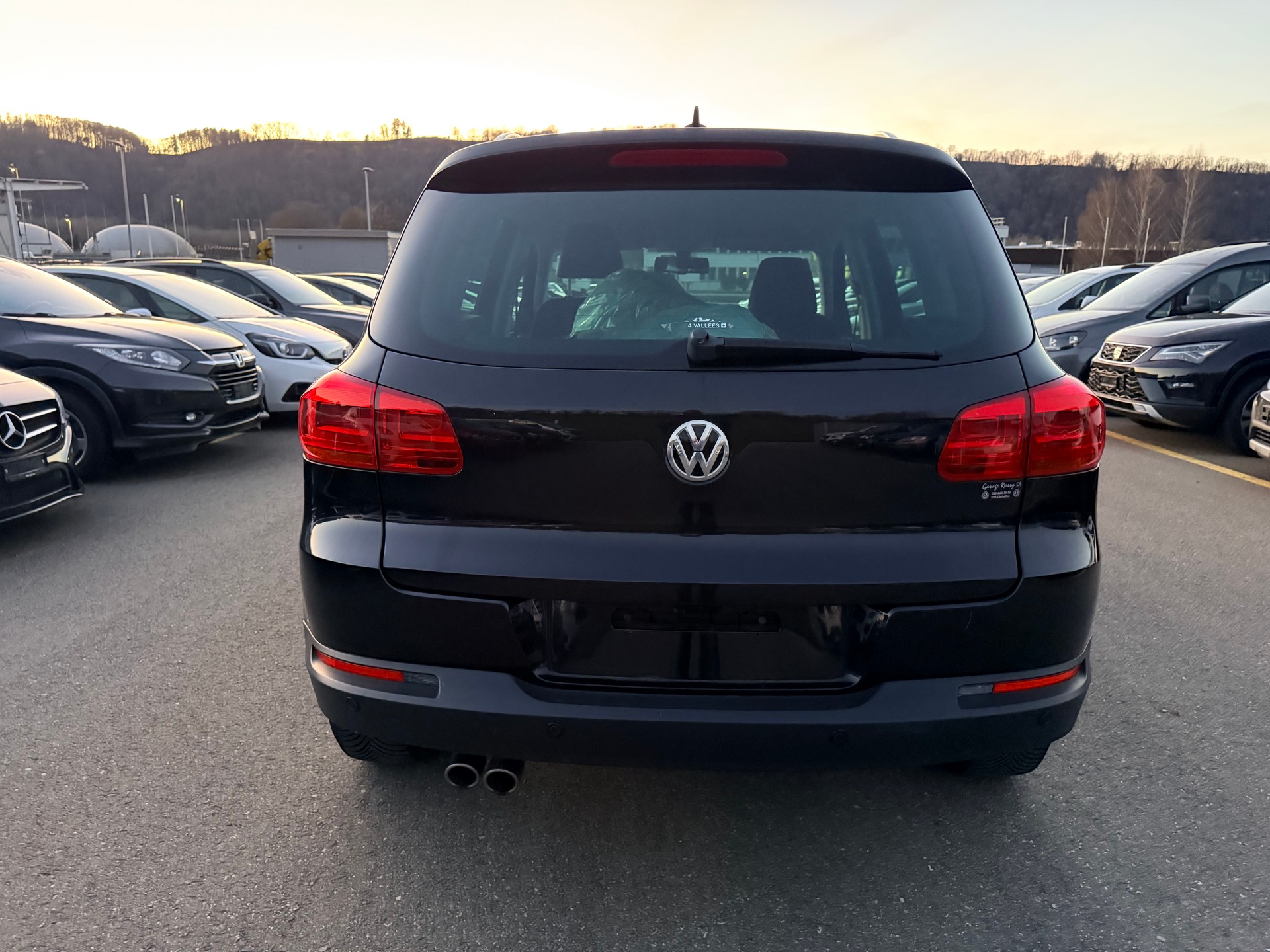 VW Tiguan 2.0 TDI BlueMotion Sport&Style 4Motion DSG-image-11