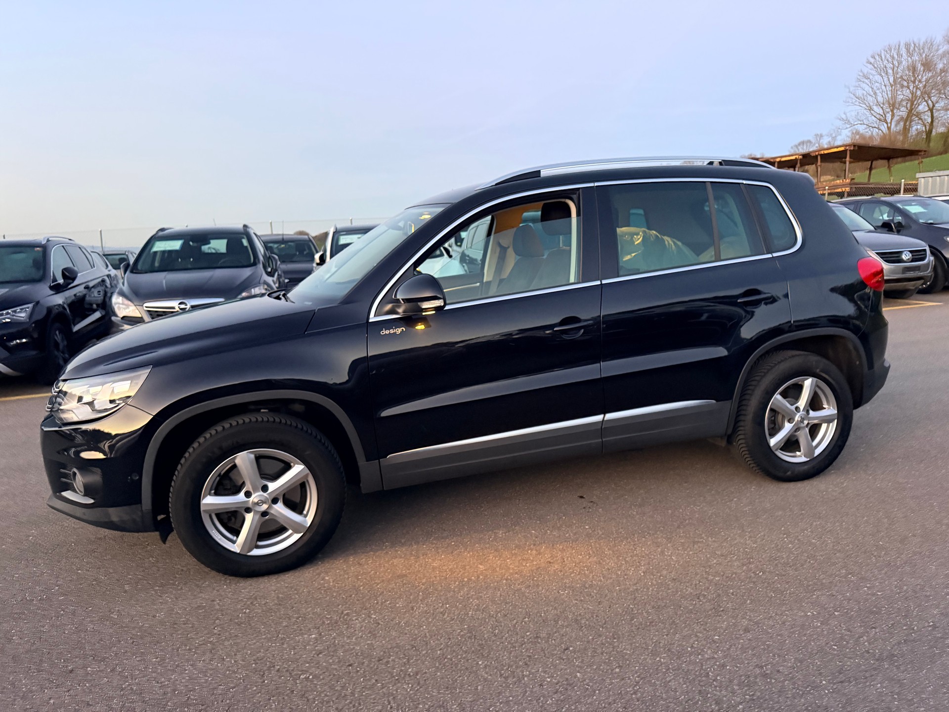 VW Tiguan 2.0 TDI BlueMotion Sport&Style 4Motion DSG-image-0