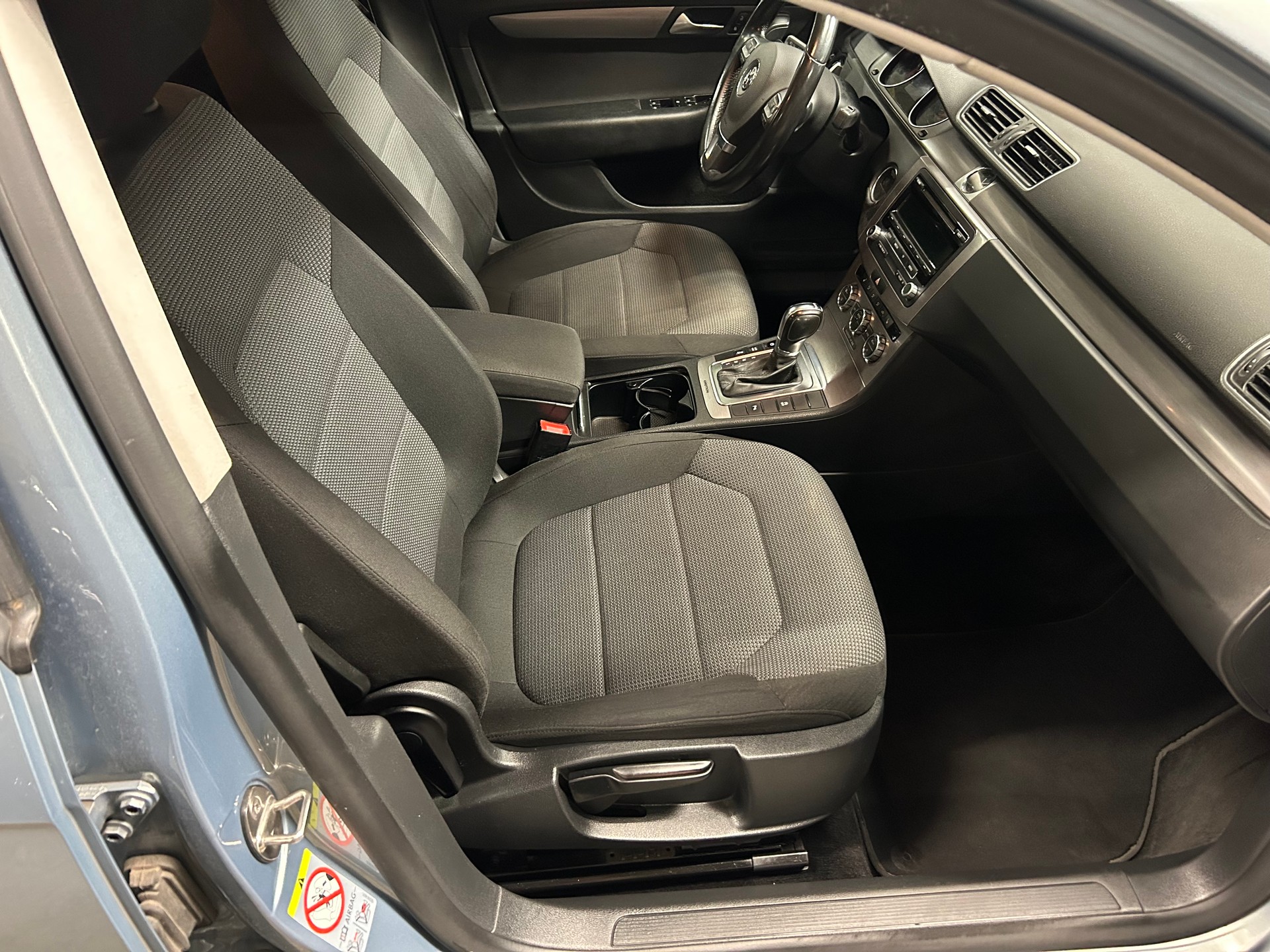 VW Passat Variant 2.0 TDI BMT Comfortline 4MDSG-image-13