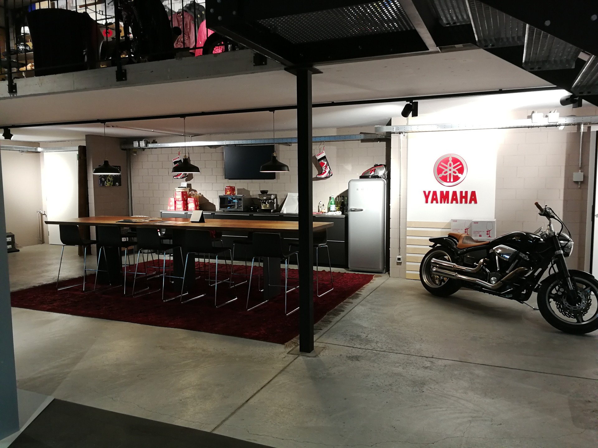 FANTIC Motard 125 Performance Pink Edition-image-12