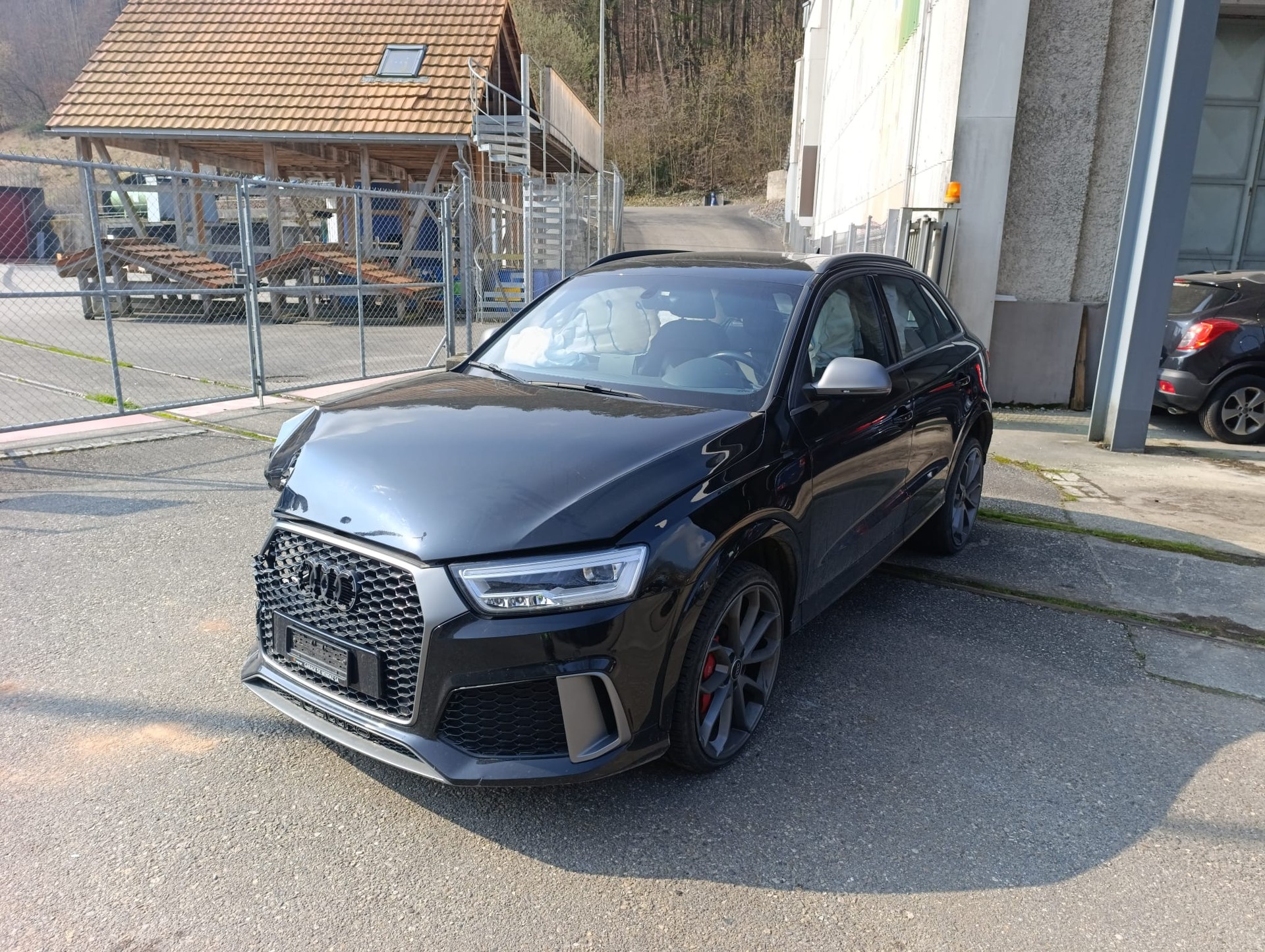 AUDI RS Q3 2.5 TFSI performance quattro S-tronic-image-0