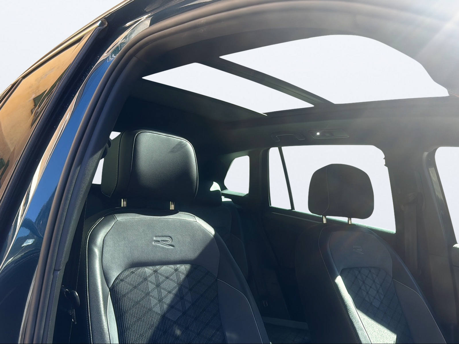 VW Tiguan 1.4TSI PHEV R-Line DSG-image-15