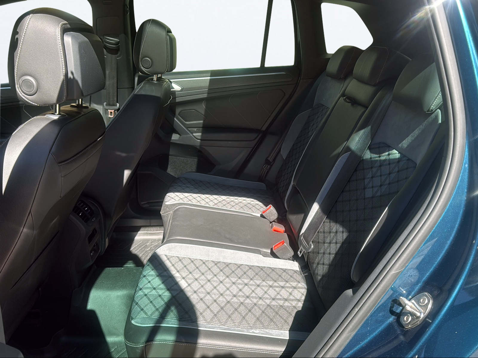 VW Tiguan 1.4TSI PHEV R-Line DSG-image-13