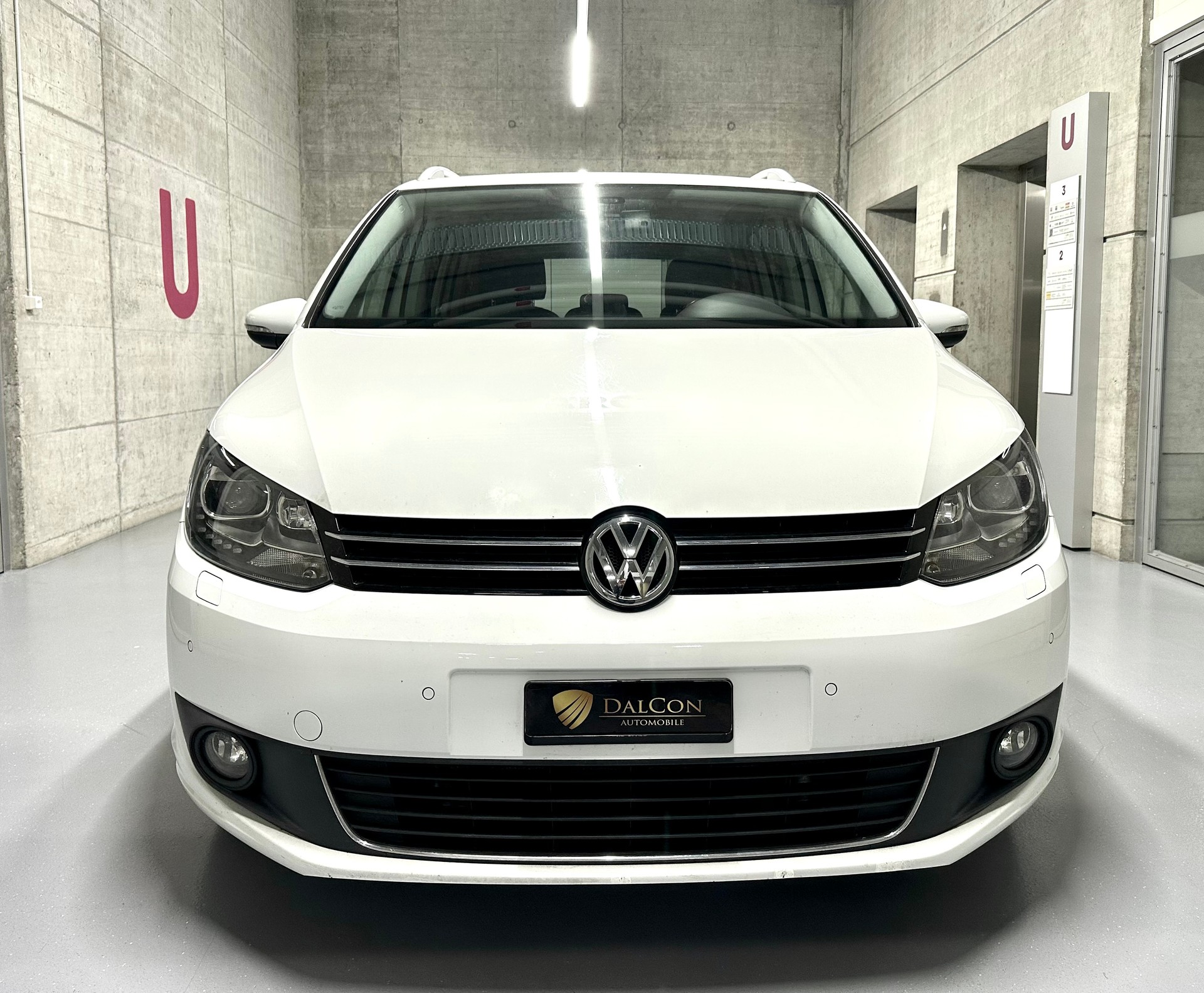 VW Touran 2.0 TDI BMT Comfortline DSG-image-5