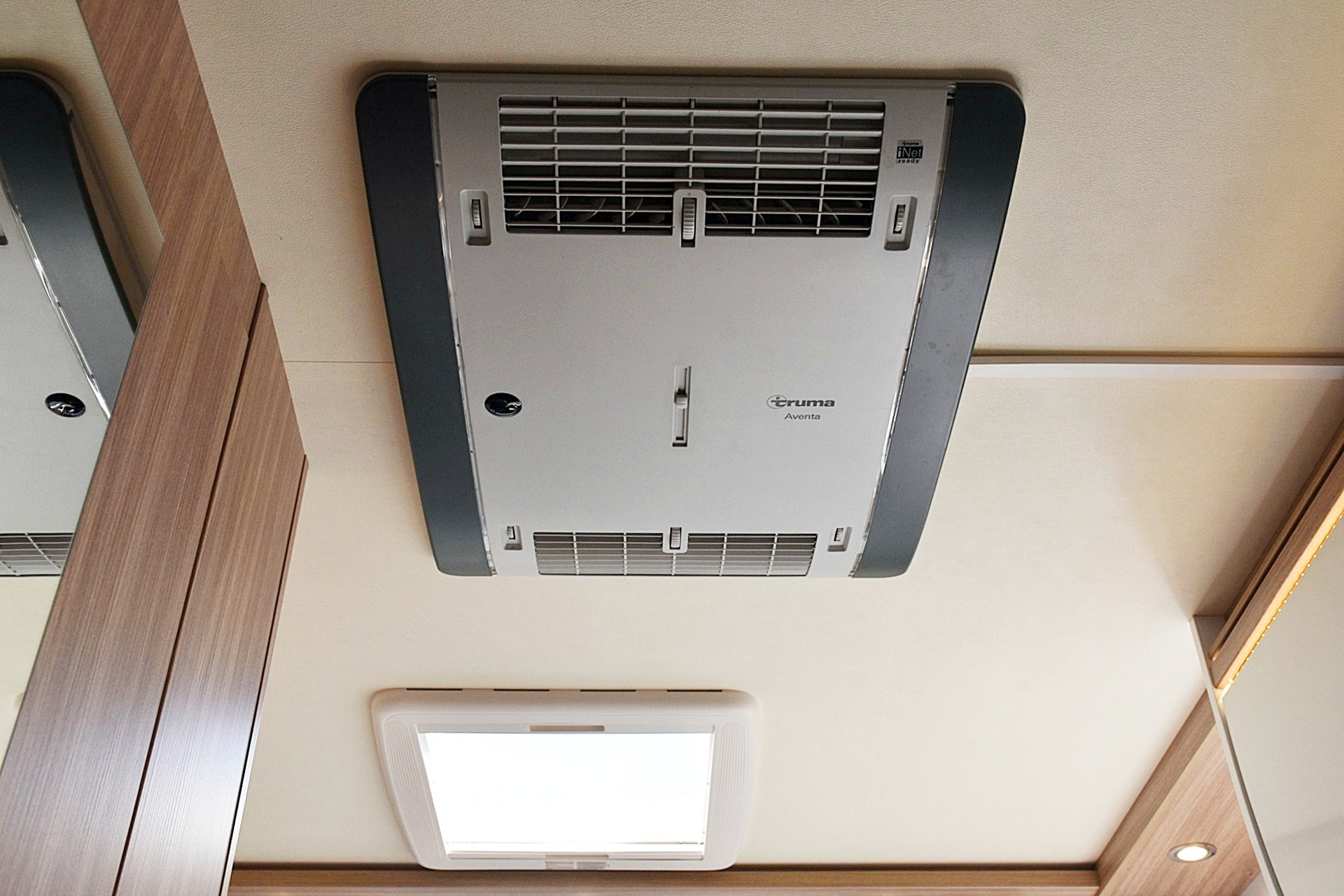 BÜRSTNER LYSEO TD T 690 G DELFIN HARMONY LINE 2,3 DIESEL FIAT DUCATO MJ 140-image-12
