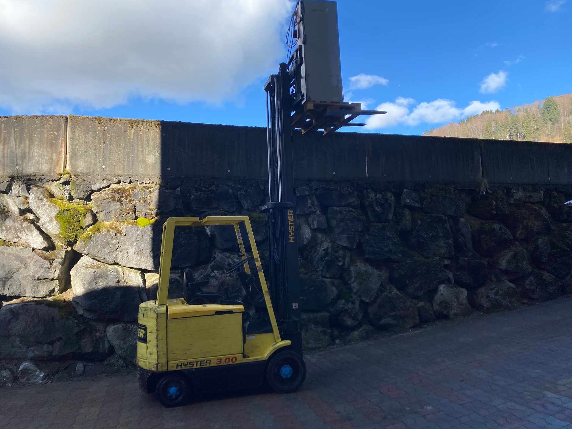 UNIMOG Hyster Stapler