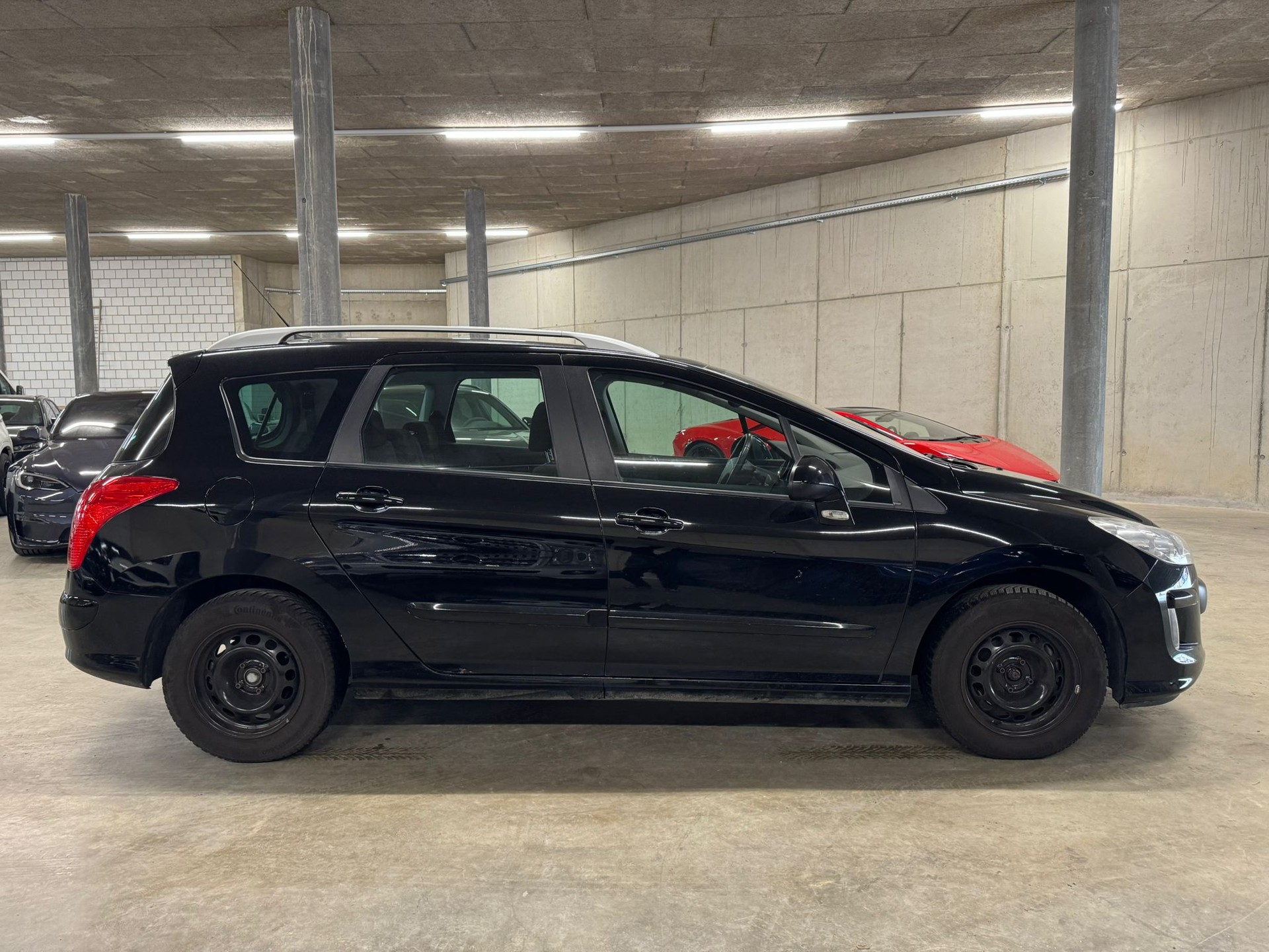 PEUGEOT 308 SW 1.6 16V VTI Sport-image-5
