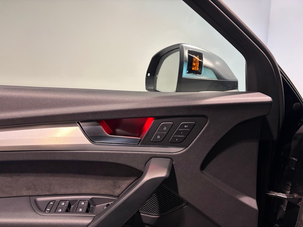 AUDI SQ5 TDI quattro tiptronic-image-6