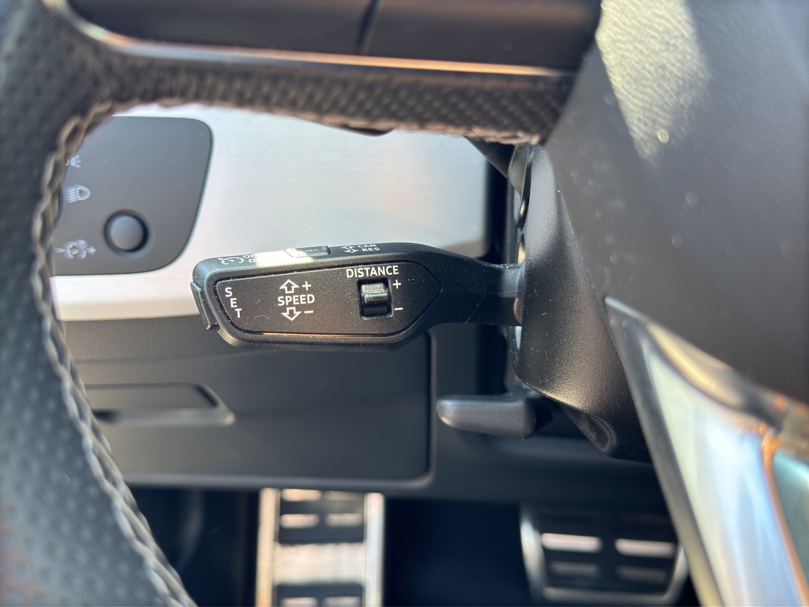 AUDI A4 Avant 50 TDI S line quattro tiptronic-image-15