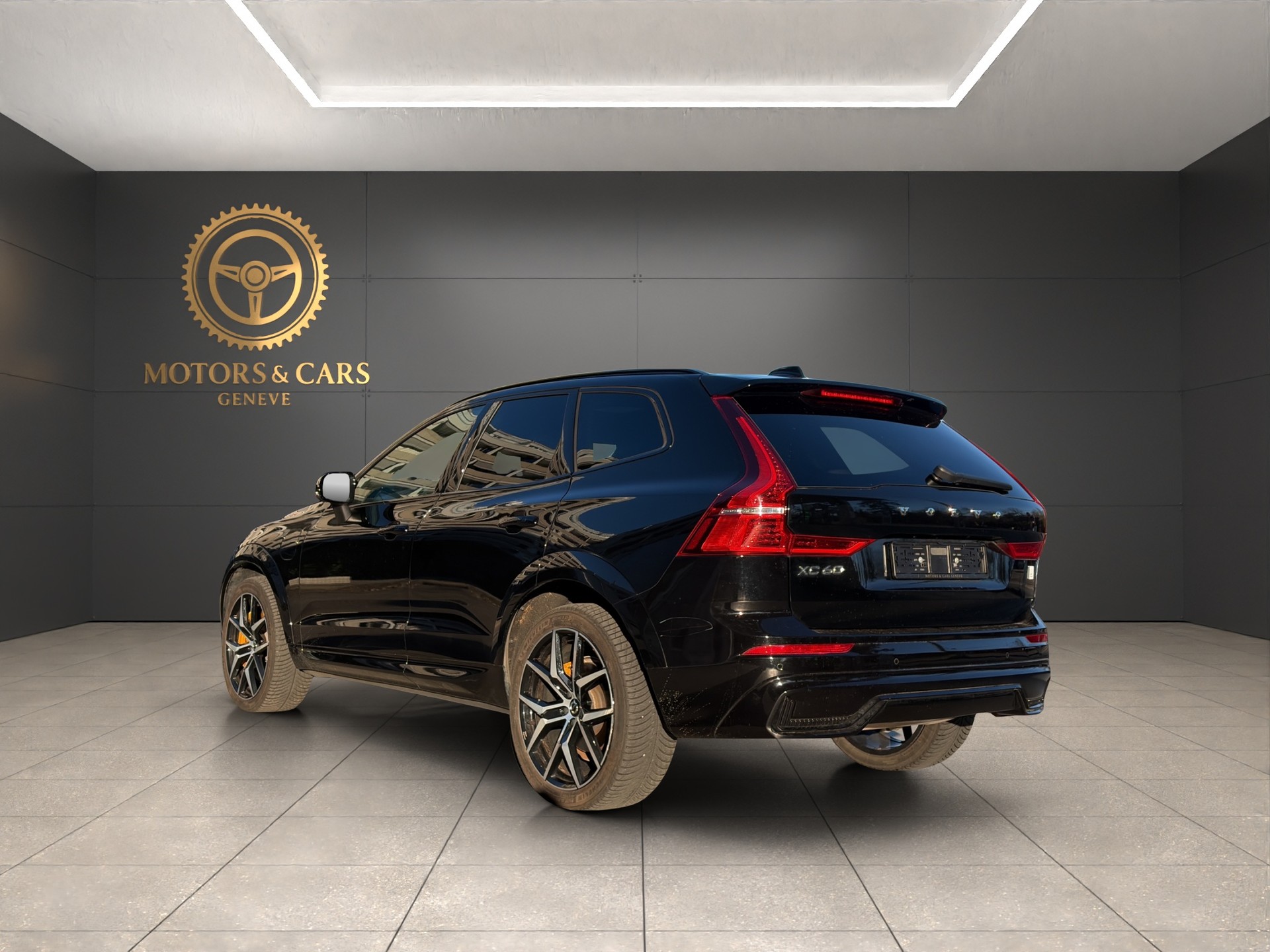 VOLVO XC60 T8 eAWD PluginHybrid Polestar Geartronic-showroom-element-3