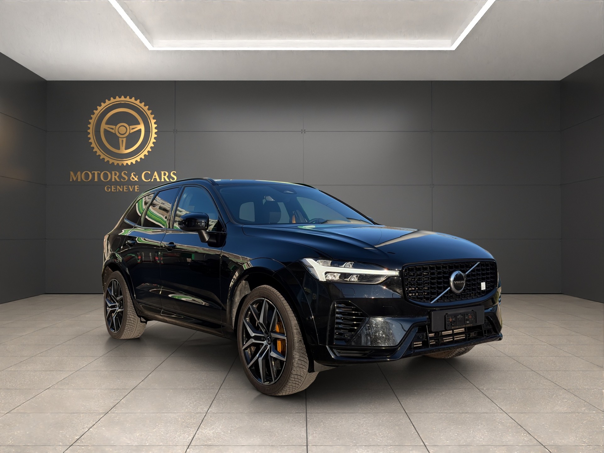 VOLVO XC60 T8 eAWD PluginHybrid Polestar Geartronic-showroom-element-1