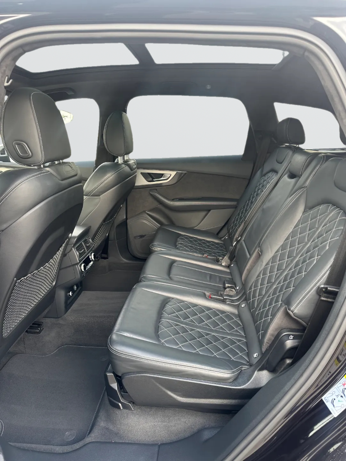 AUDI SQ7 4.0 TDI quattro tiptronic * 7 Plätzer *-image-10