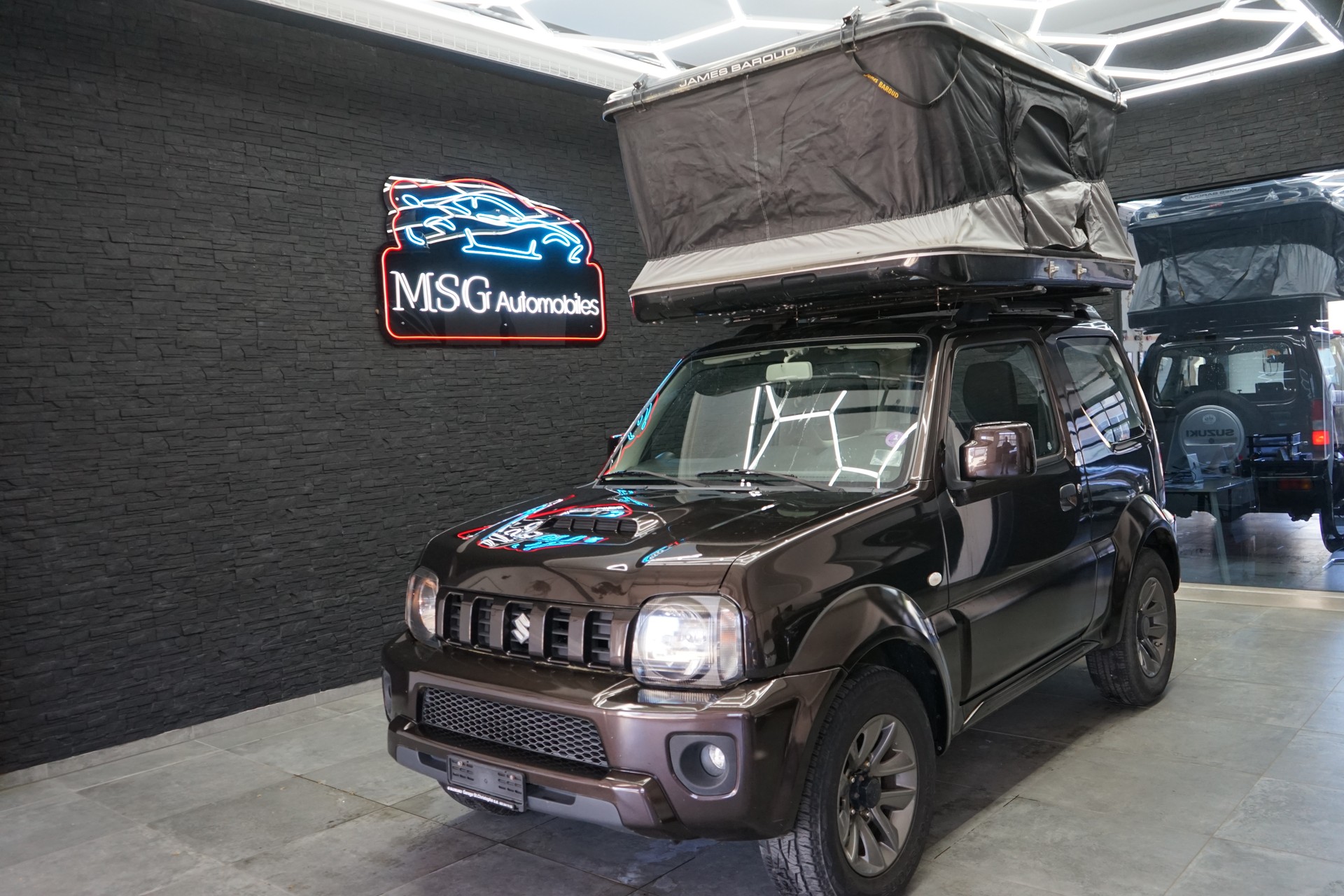 SUZUKI Jimny 1.3 16V Compact Top-image-1