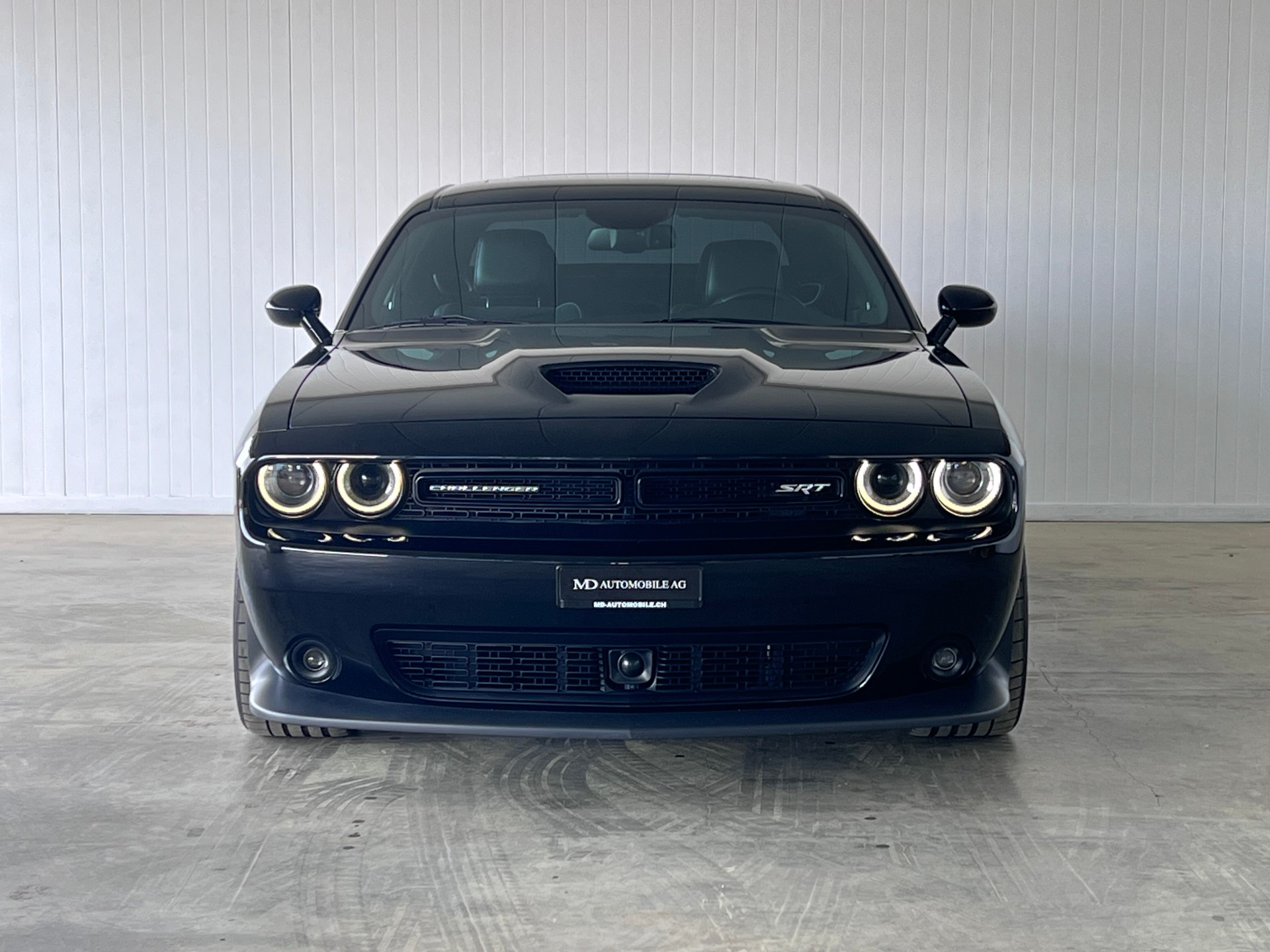 DODGE SRT 392 6.4 V8 HEMI-image-4